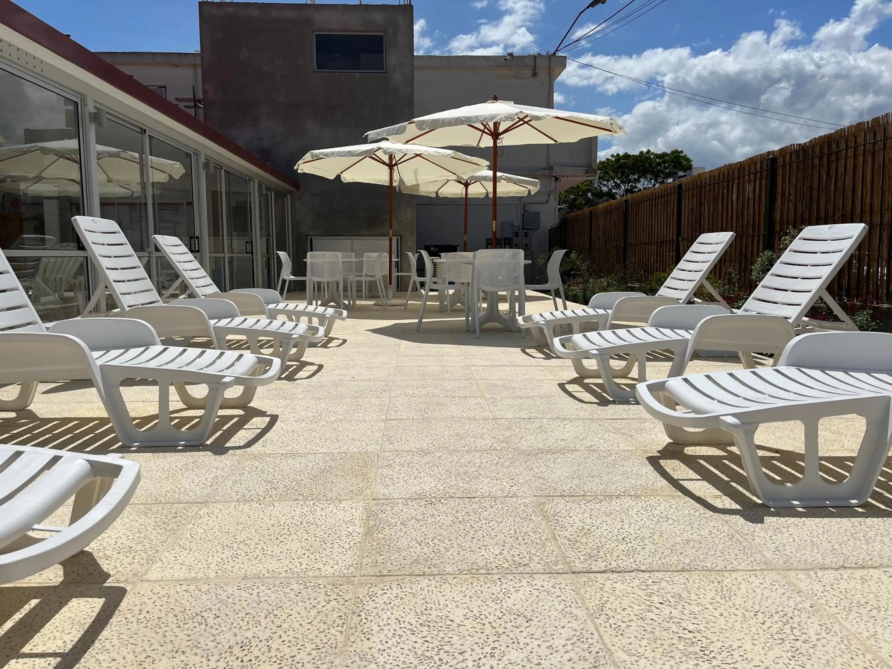 Patio in Hotel Tamariz