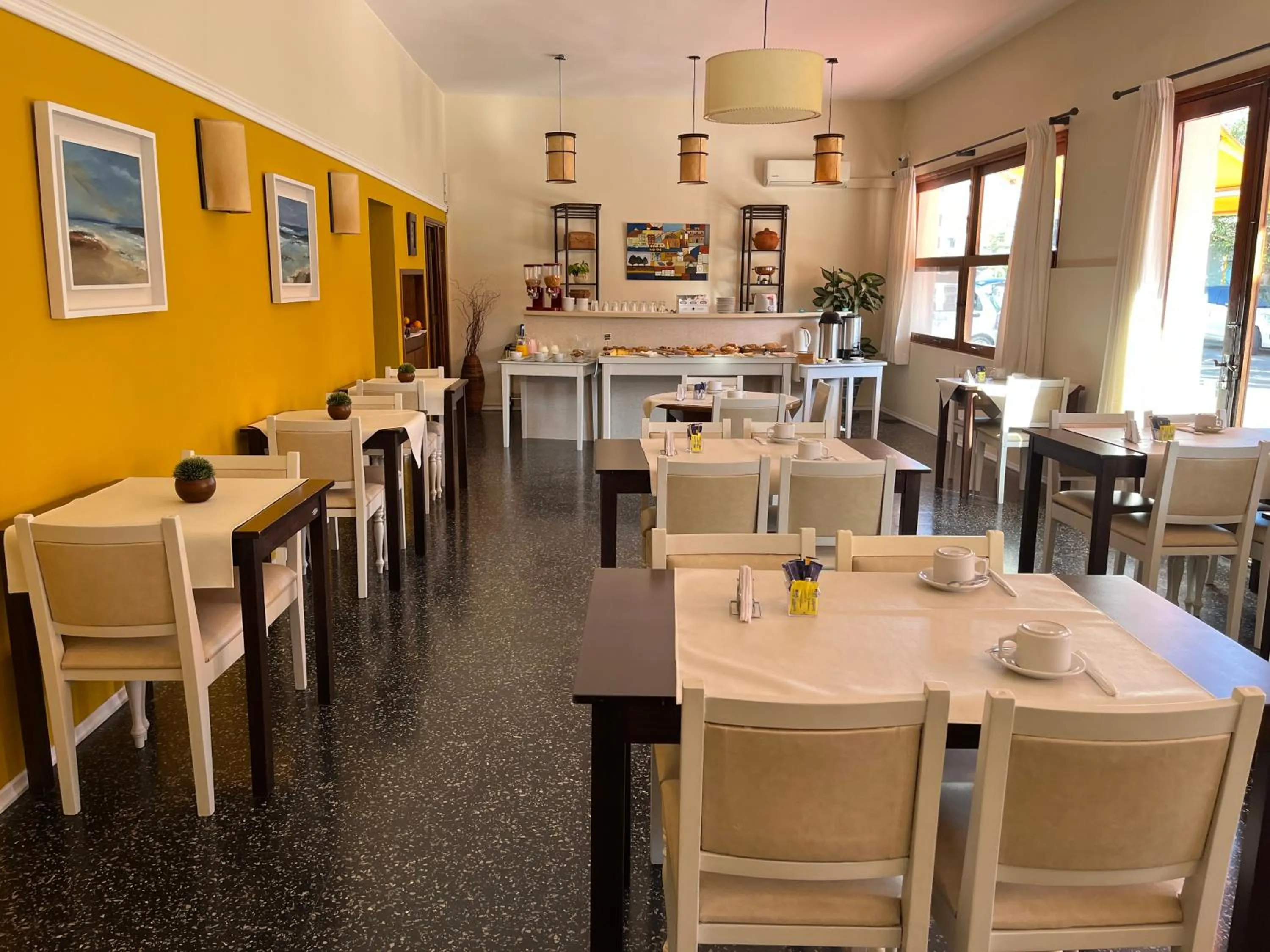 Breakfast in Hotel Tamariz