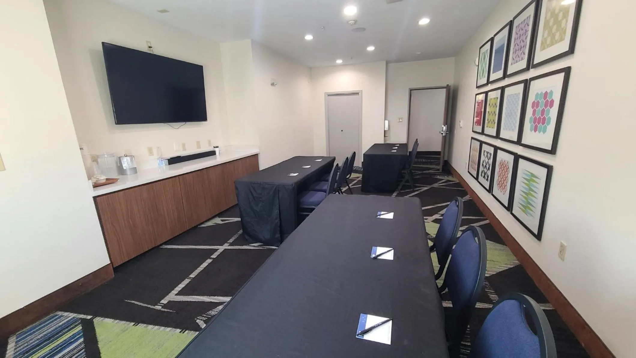 Meeting/conference room in Holiday Inn Express & Suites San Antonio NW near SeaWorld by IHG
