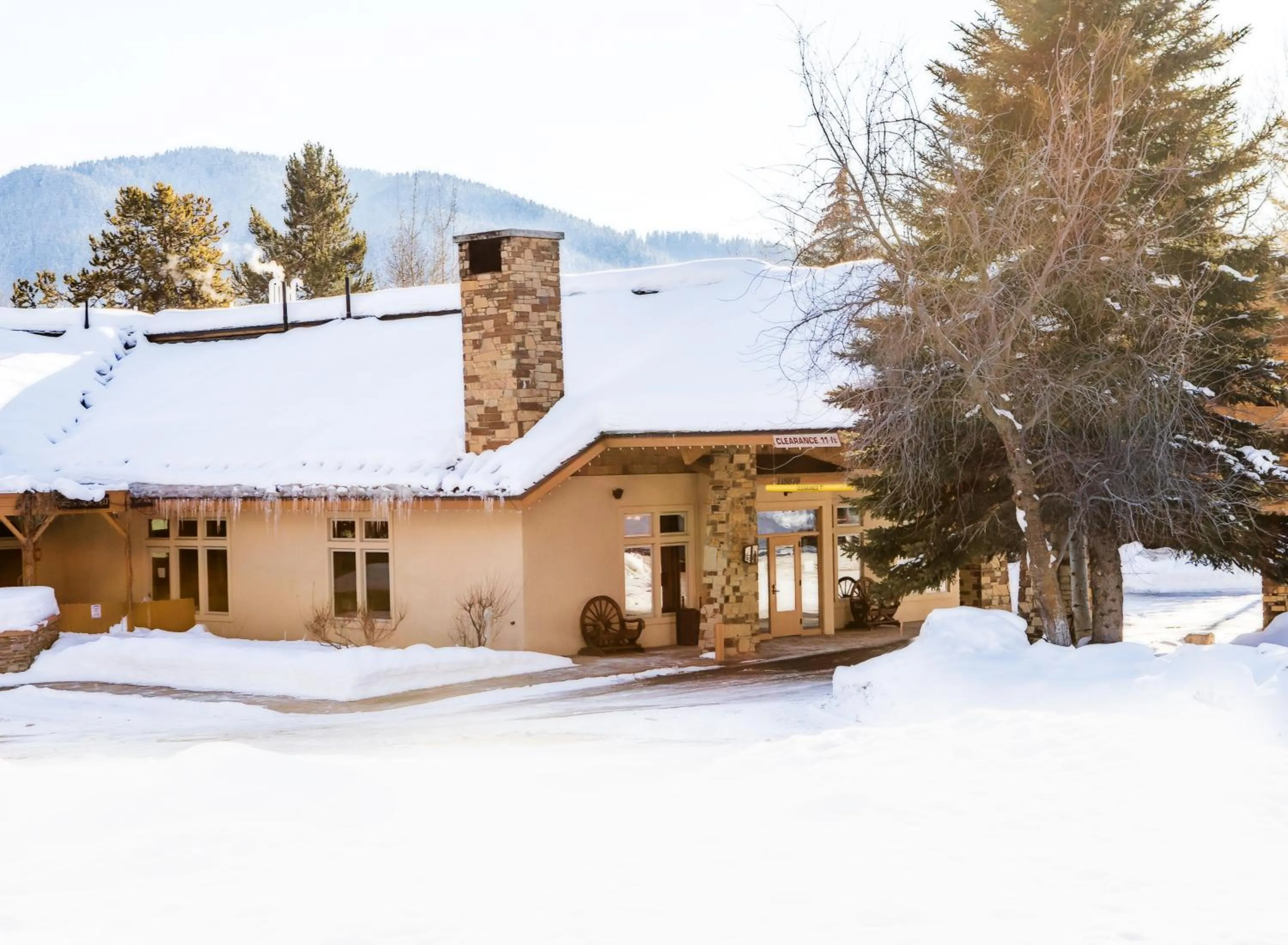 Property building in Flying Saddle Resort and Steak House