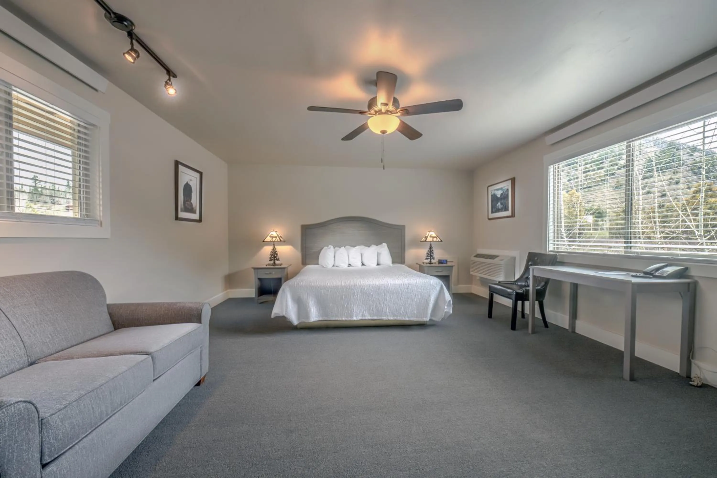 Bed in Flying Saddle Resort and Steak House