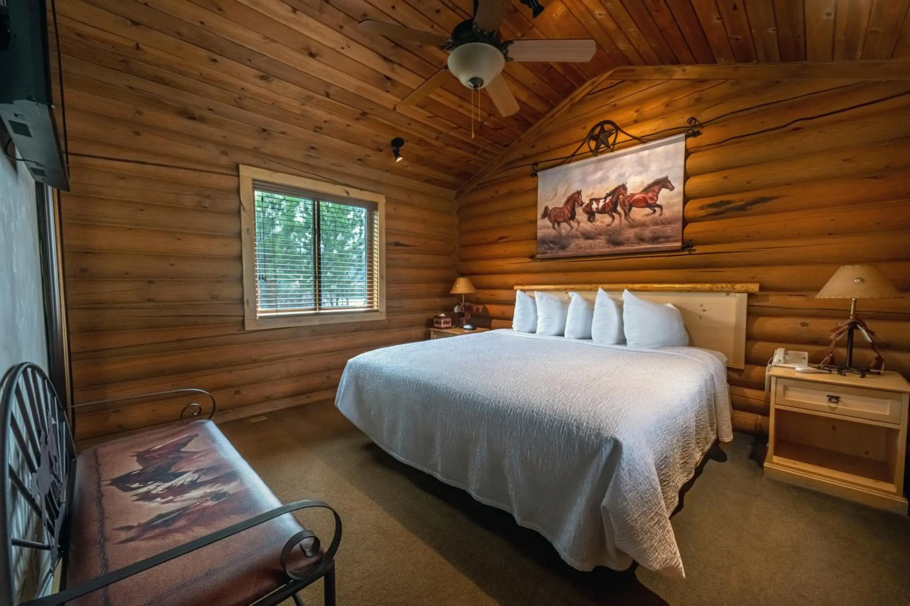Bed in Flying Saddle Resort and Steak House Bed in Flying Saddle Resort and Steak House
