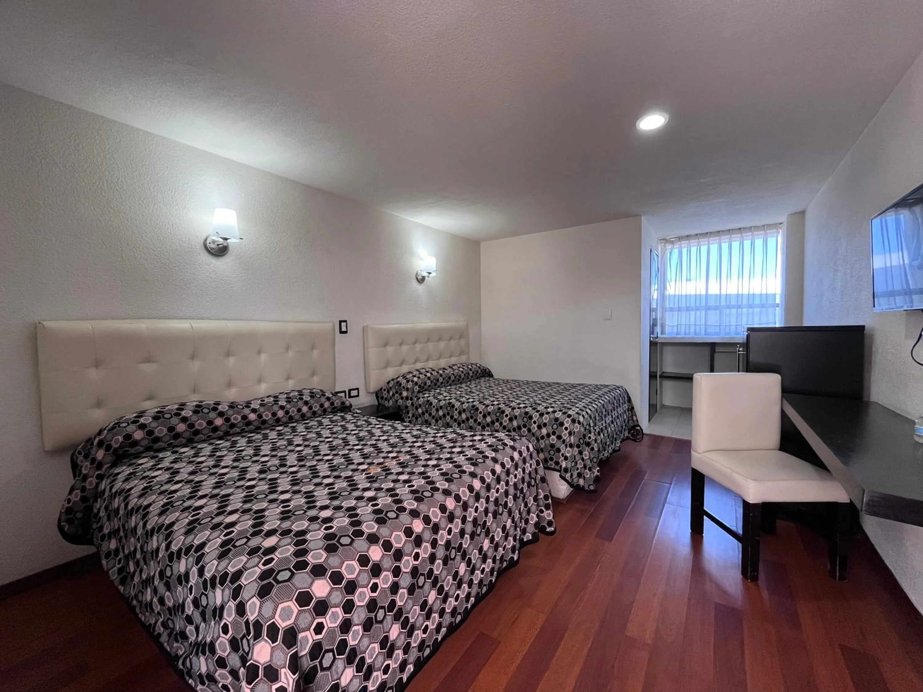 Bed in Hotel Granada