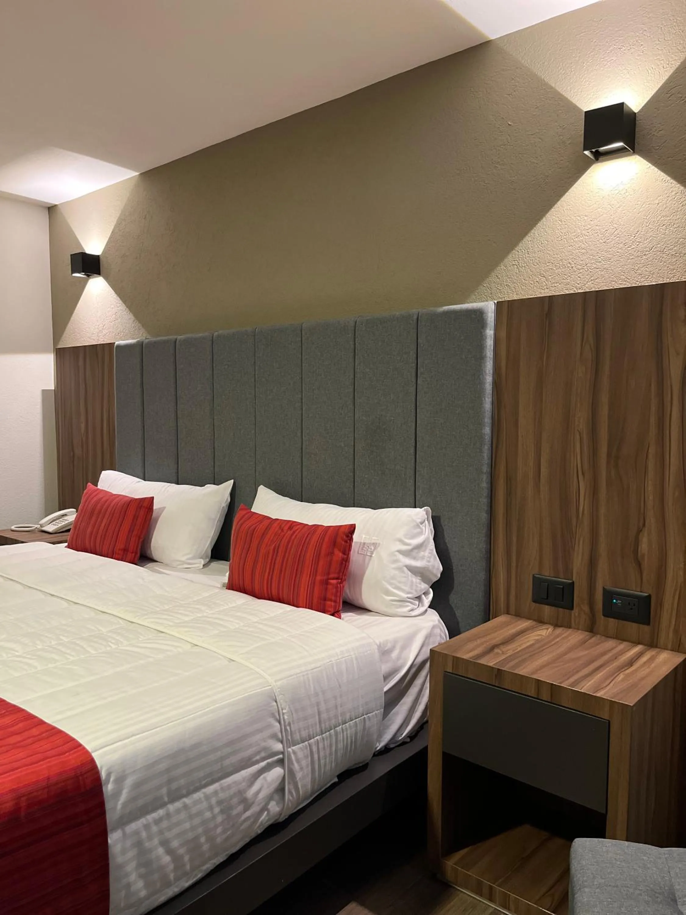 Bed in Hotel Granada