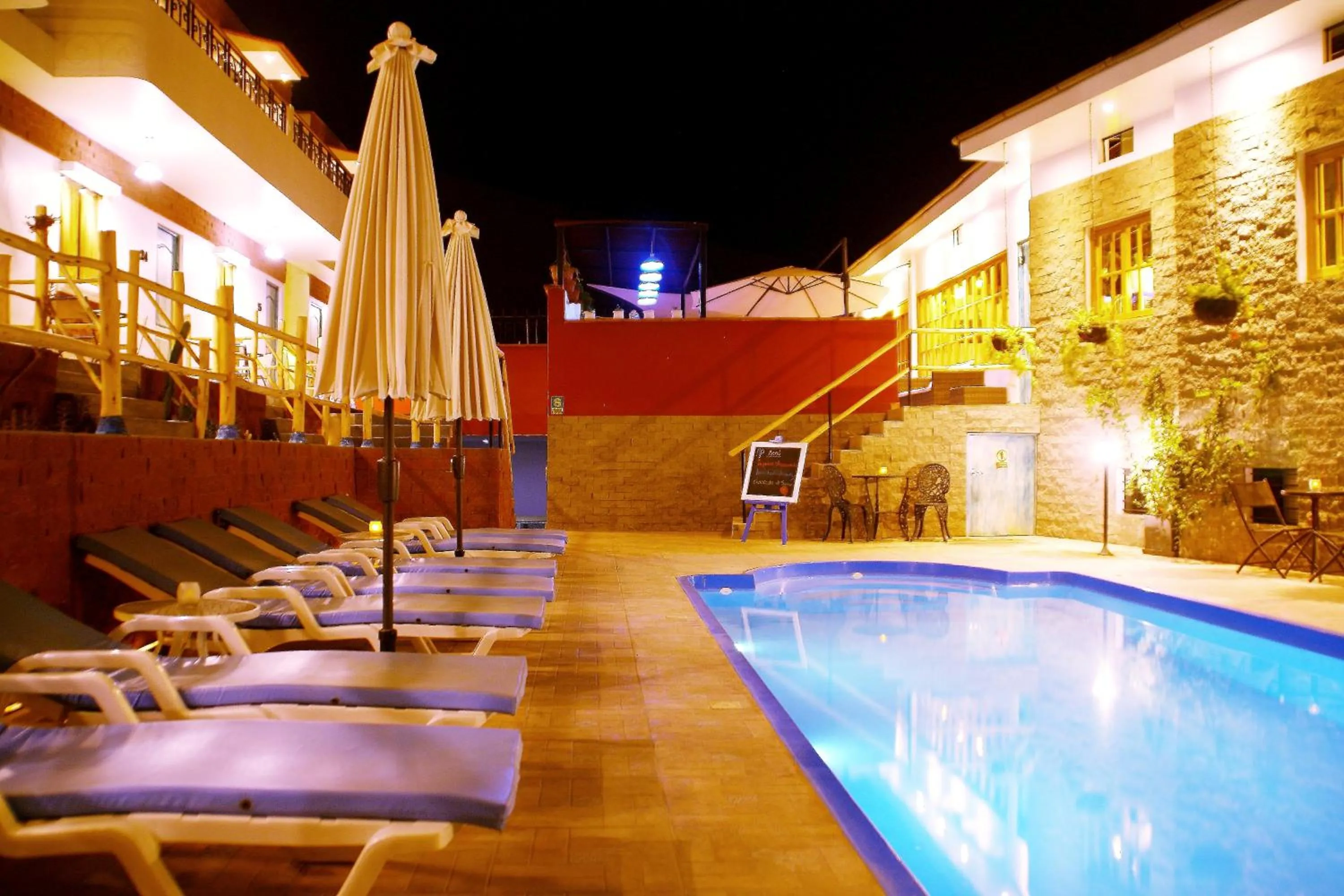 Swimming pool in Hotel Villa Jazmin