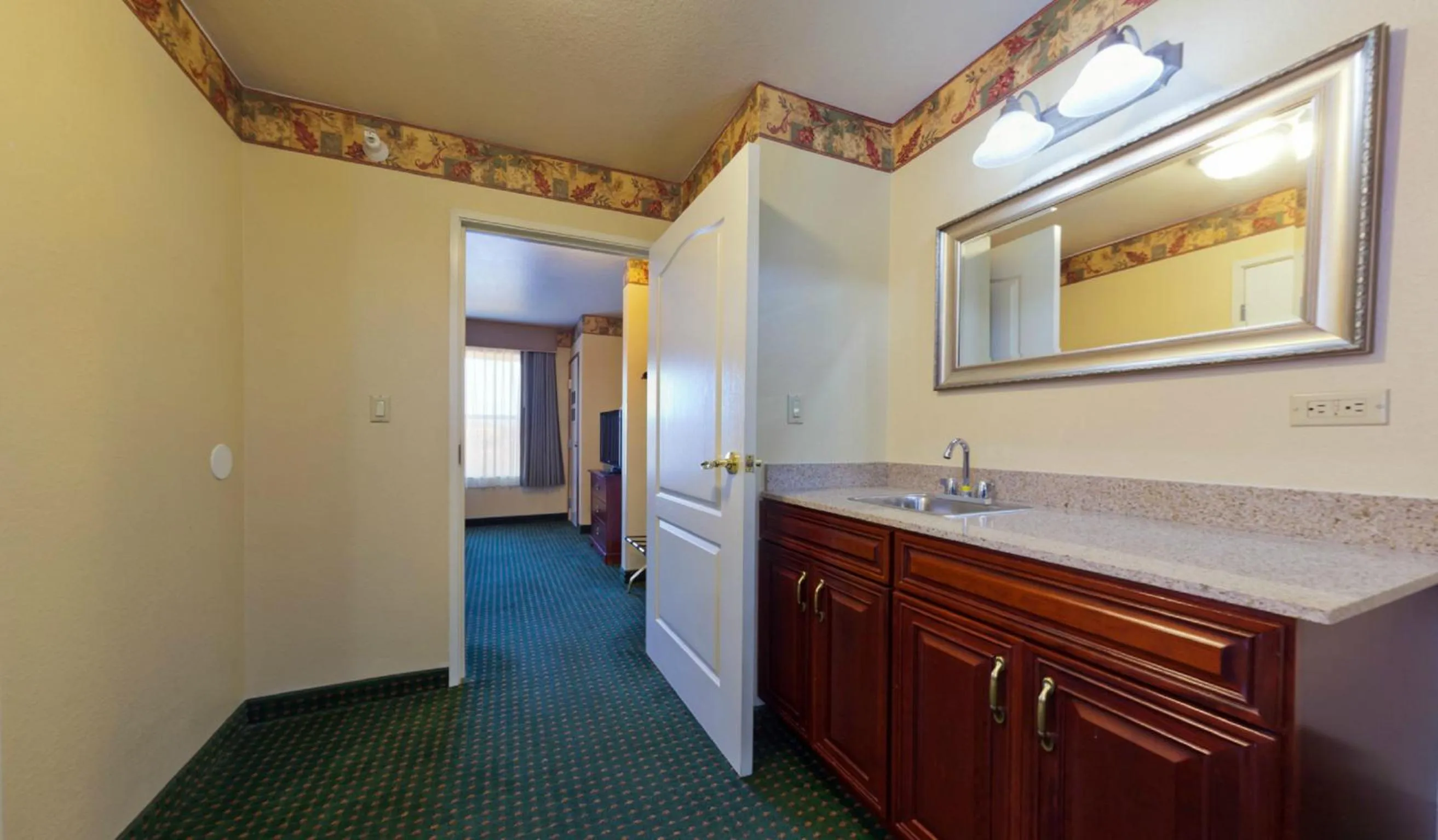 Decorative detail in Country Inn & Suites by Radisson, Elkhart North