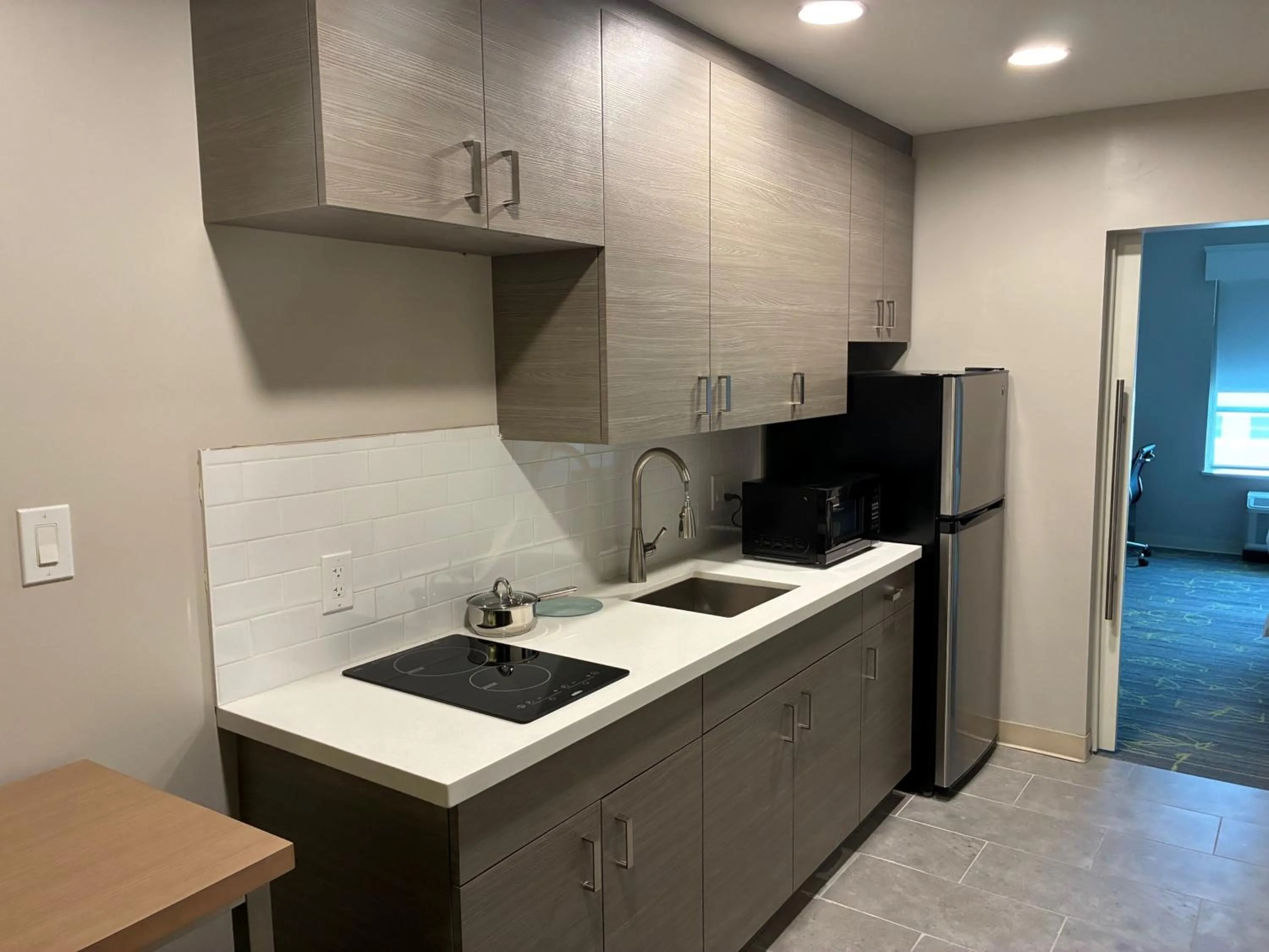 Photo of the whole room in Holiday Inn & Suites Houston NW - Willowbrook by IHG