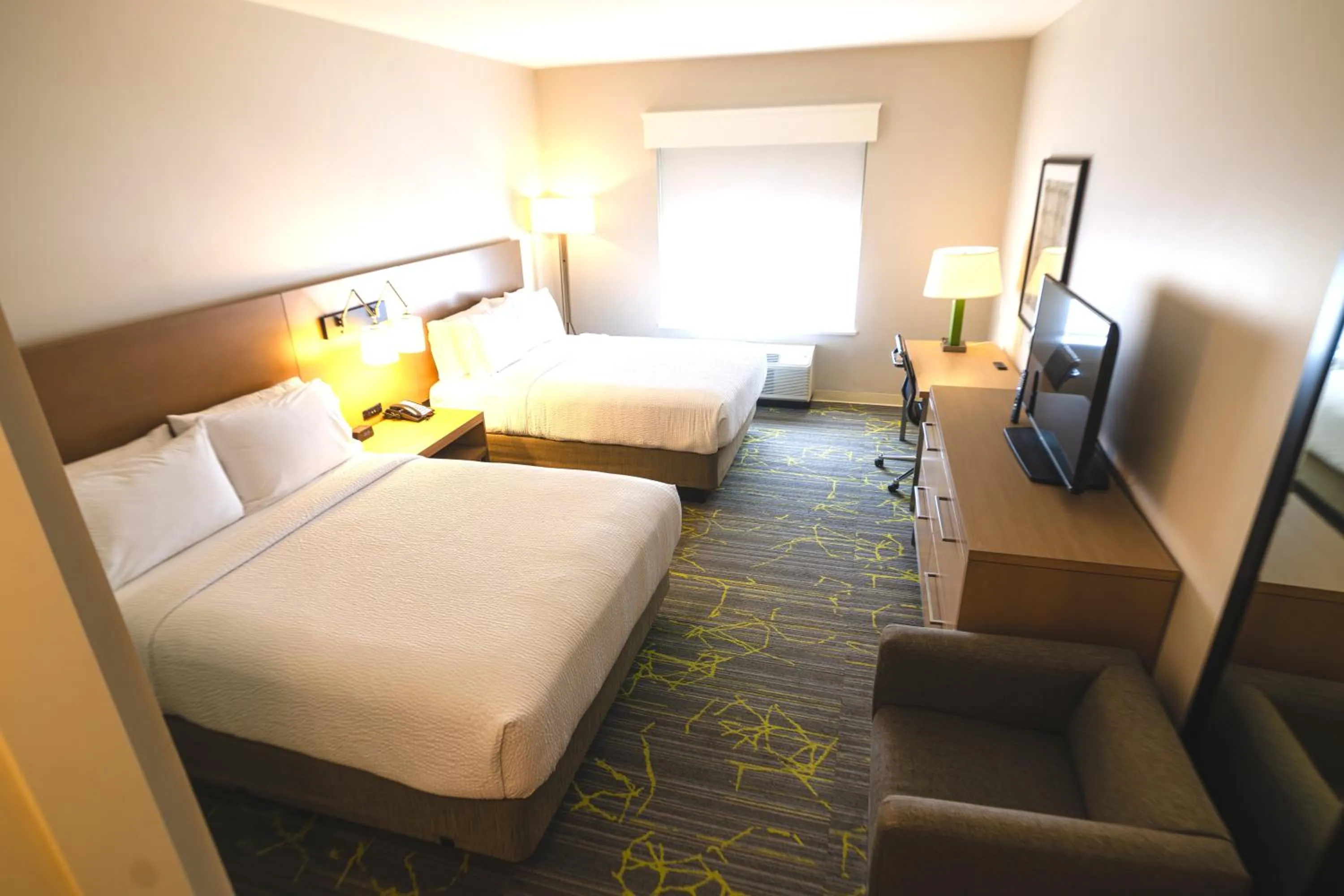 Bed in Holiday Inn & Suites Houston NW - Willowbrook by IHG