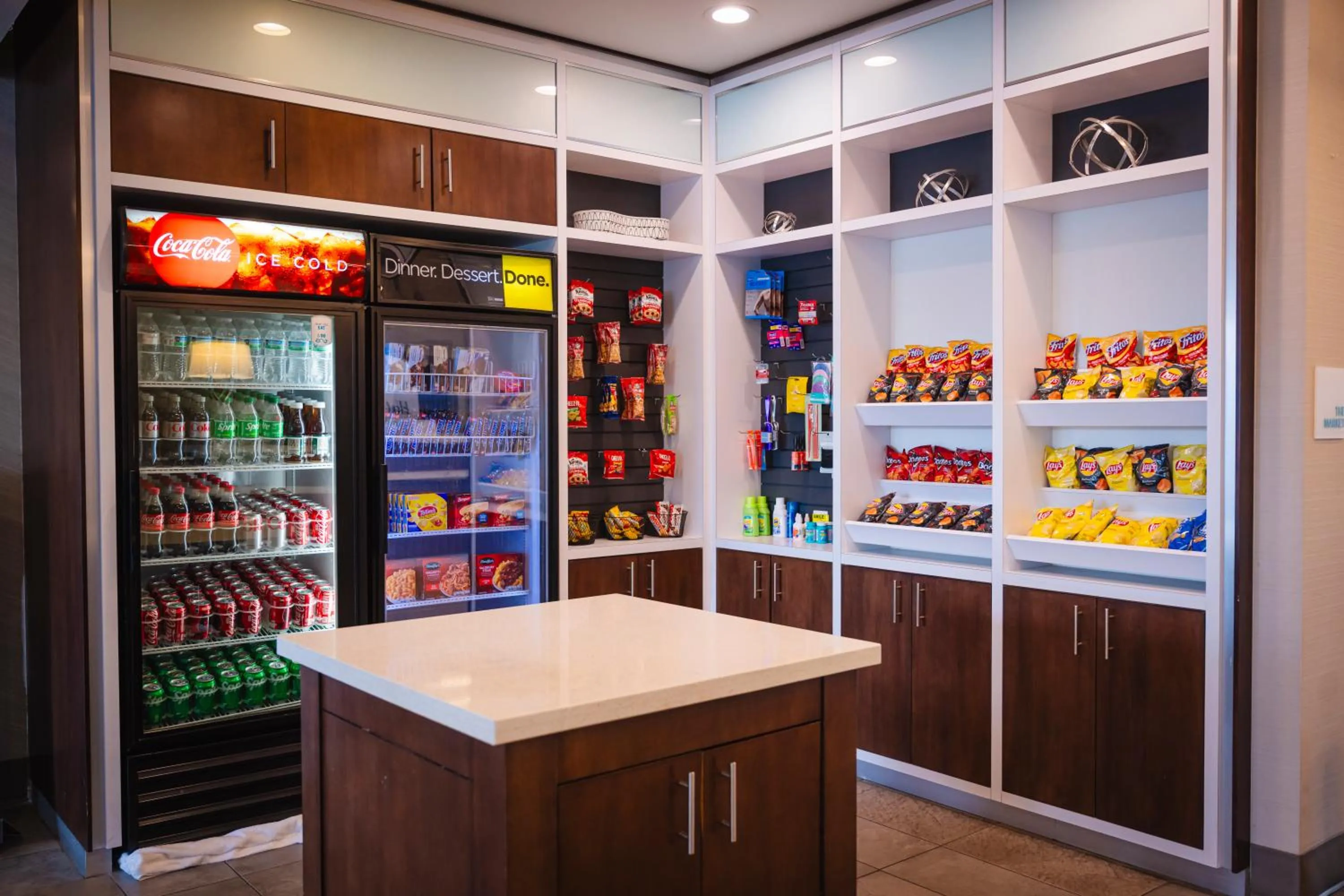 Supermarket/grocery shop in Holiday Inn & Suites Houston NW - Willowbrook by IHG