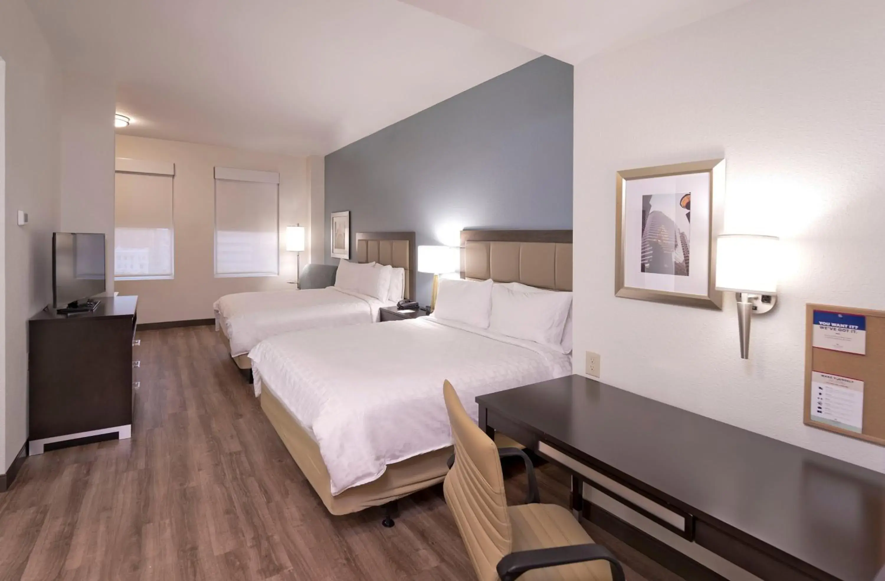 Photo of the whole room, Bed in Candlewood Suites Baltimore - Inner Harbor by IHG Photo of the whole room, Bed in Candlewood Suites Baltimore - Inner Harbor by IHG