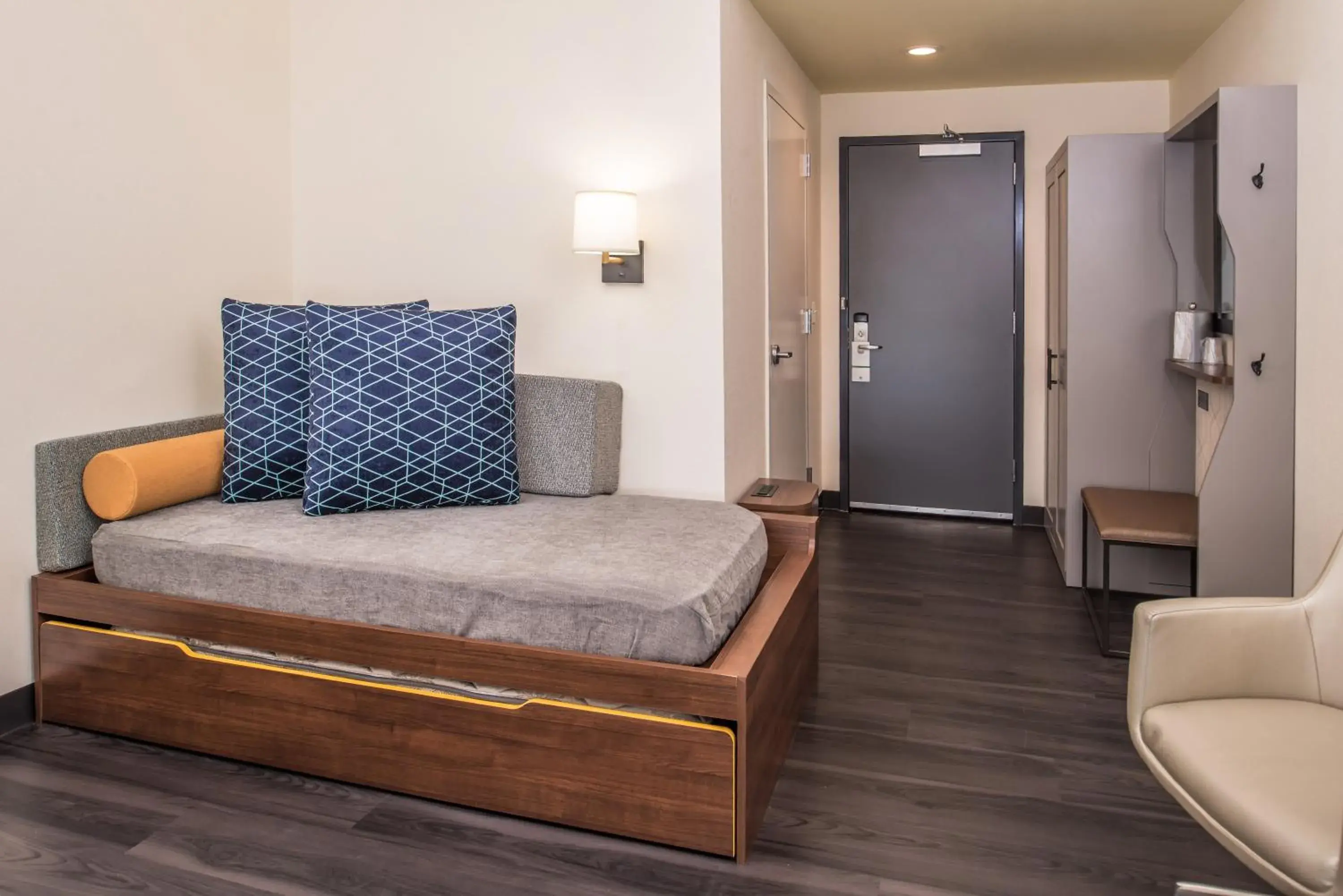 Photo of the whole room, Bed in Holiday Inn Joplin by IHG Photo of the whole room, Bed in Holiday Inn Joplin by IHG