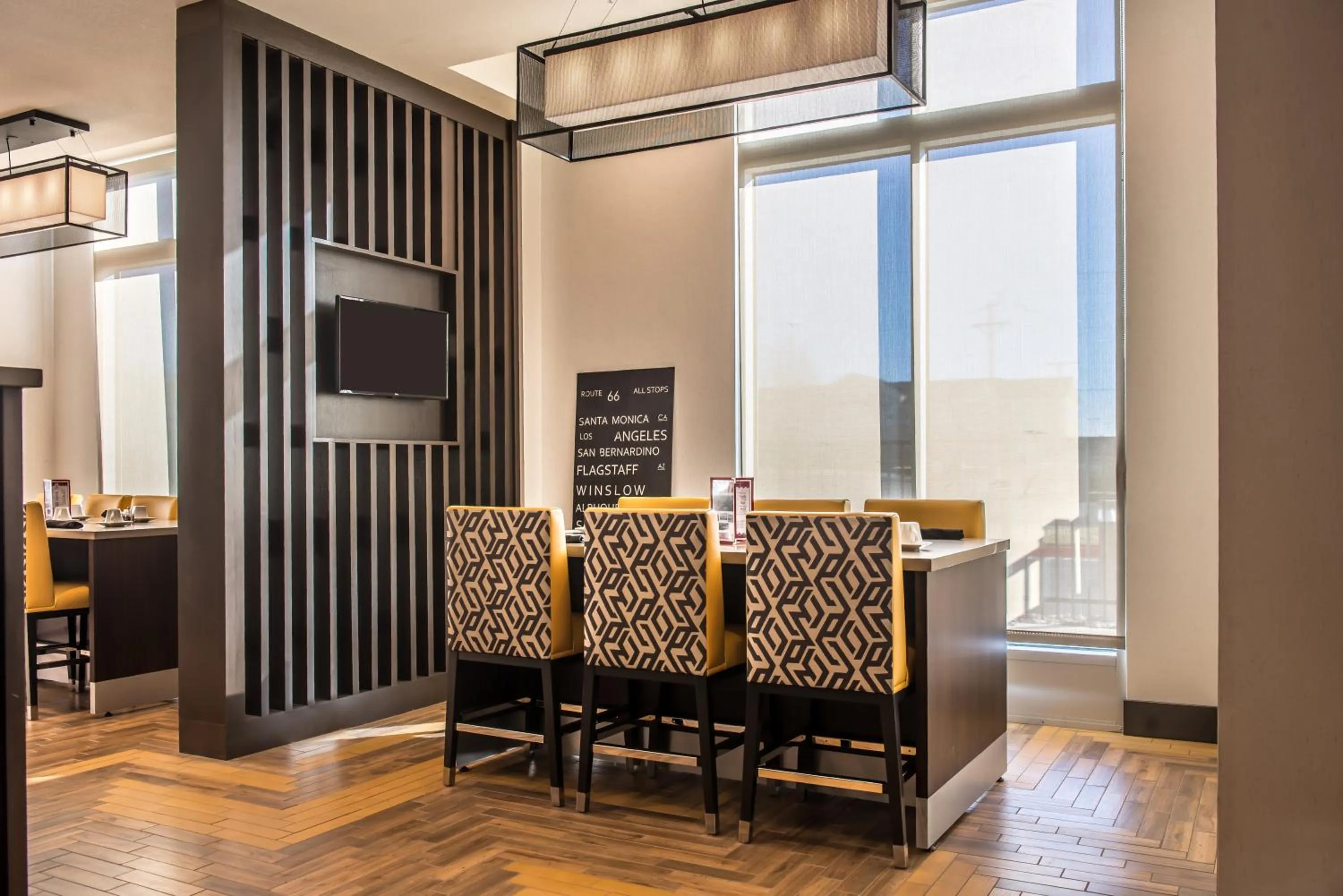 Restaurant/places to eat in Holiday Inn Joplin by IHG