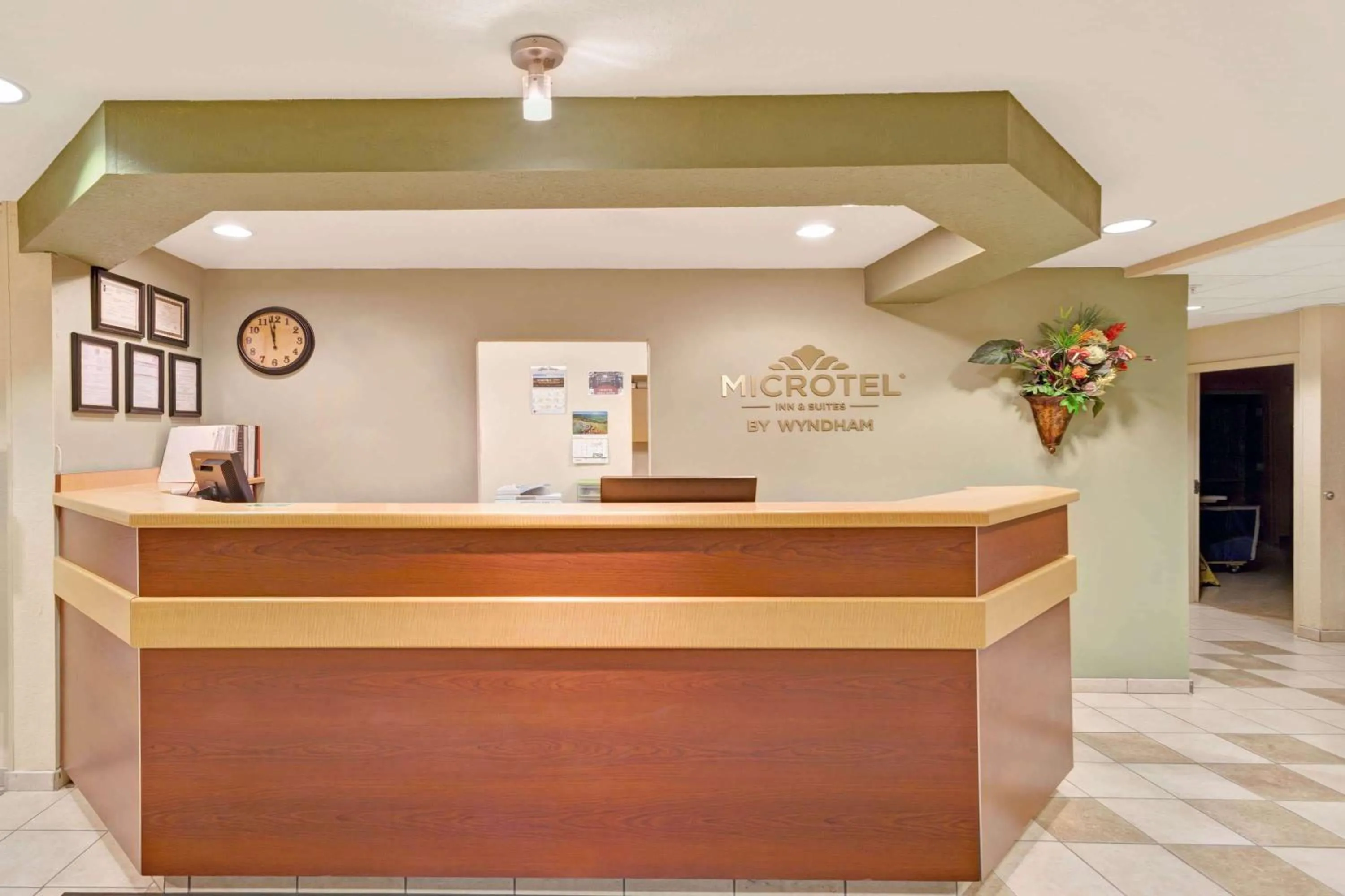 Lobby or reception in Microtel Inn & Suites by Wyndham Jasper