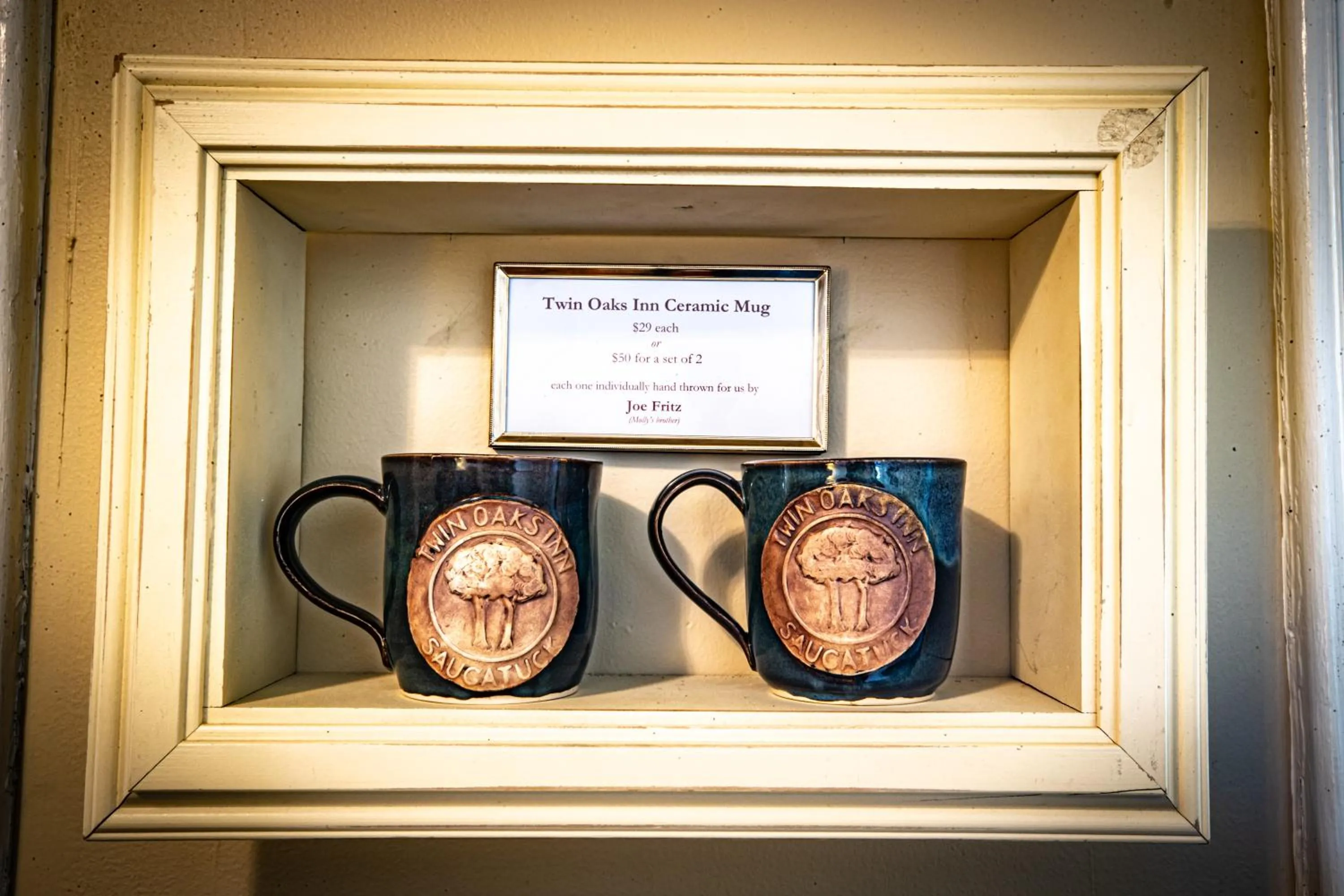 Property logo or sign in Twin Oaks Inn