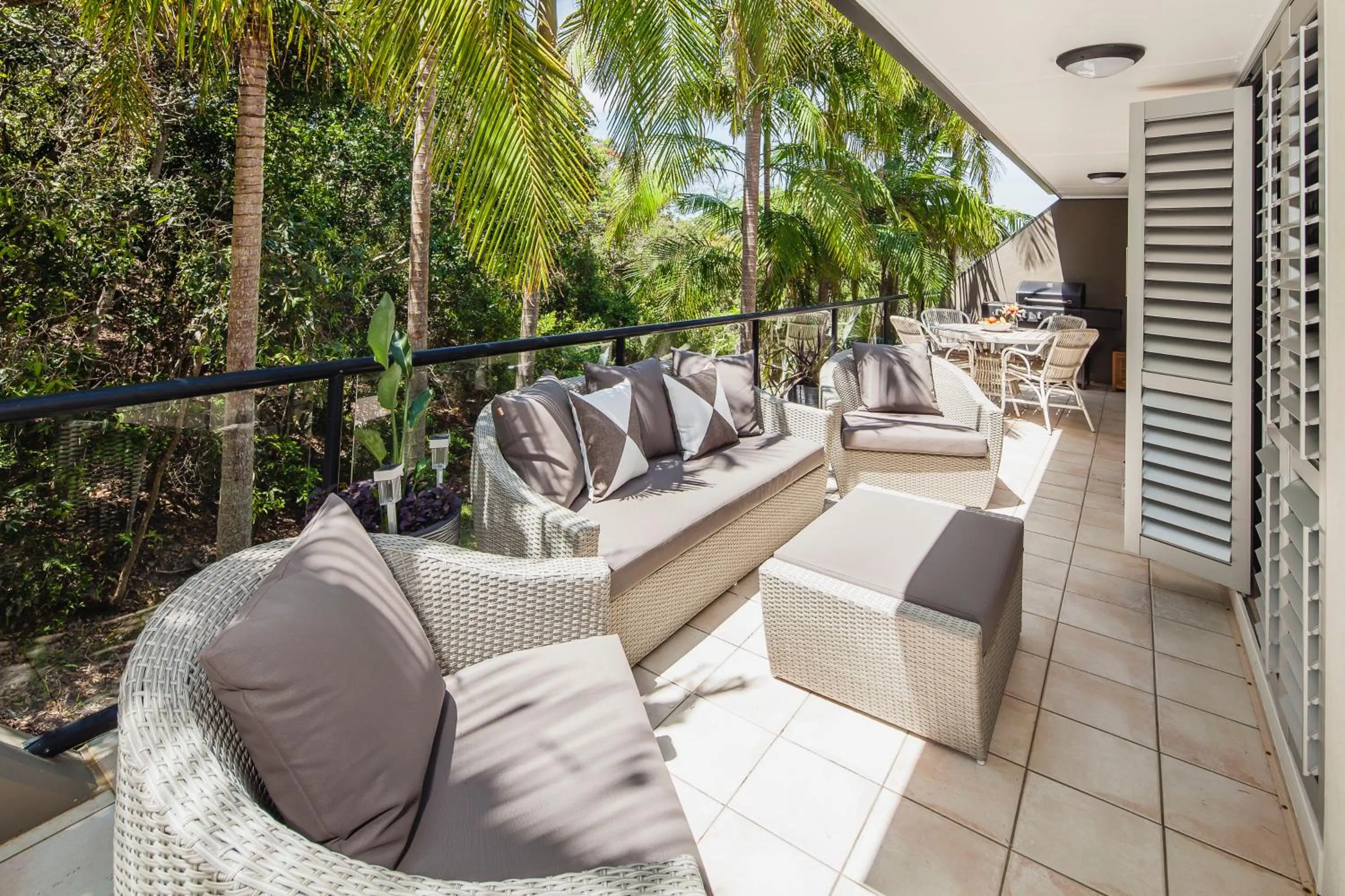 Seating area in Julians Apartments