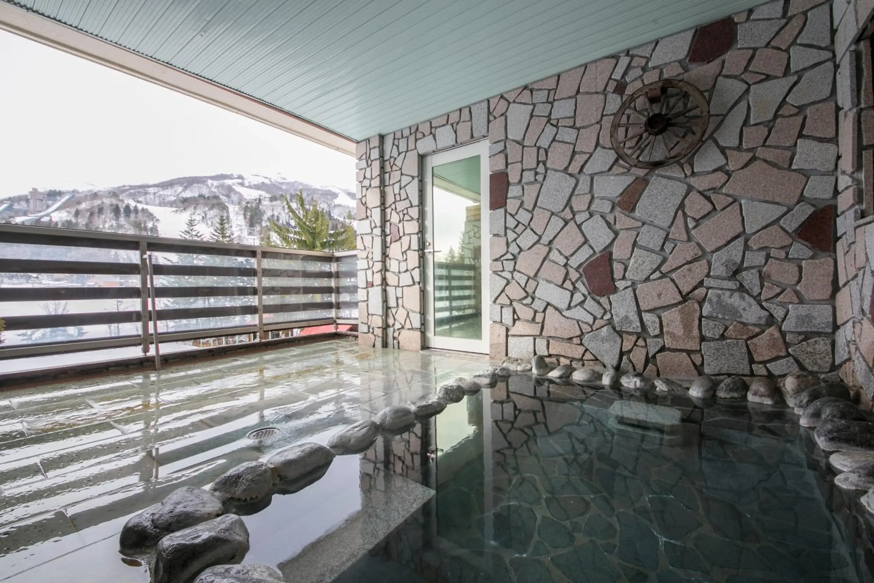 Open Air Bath in Rosenheim Hakuba