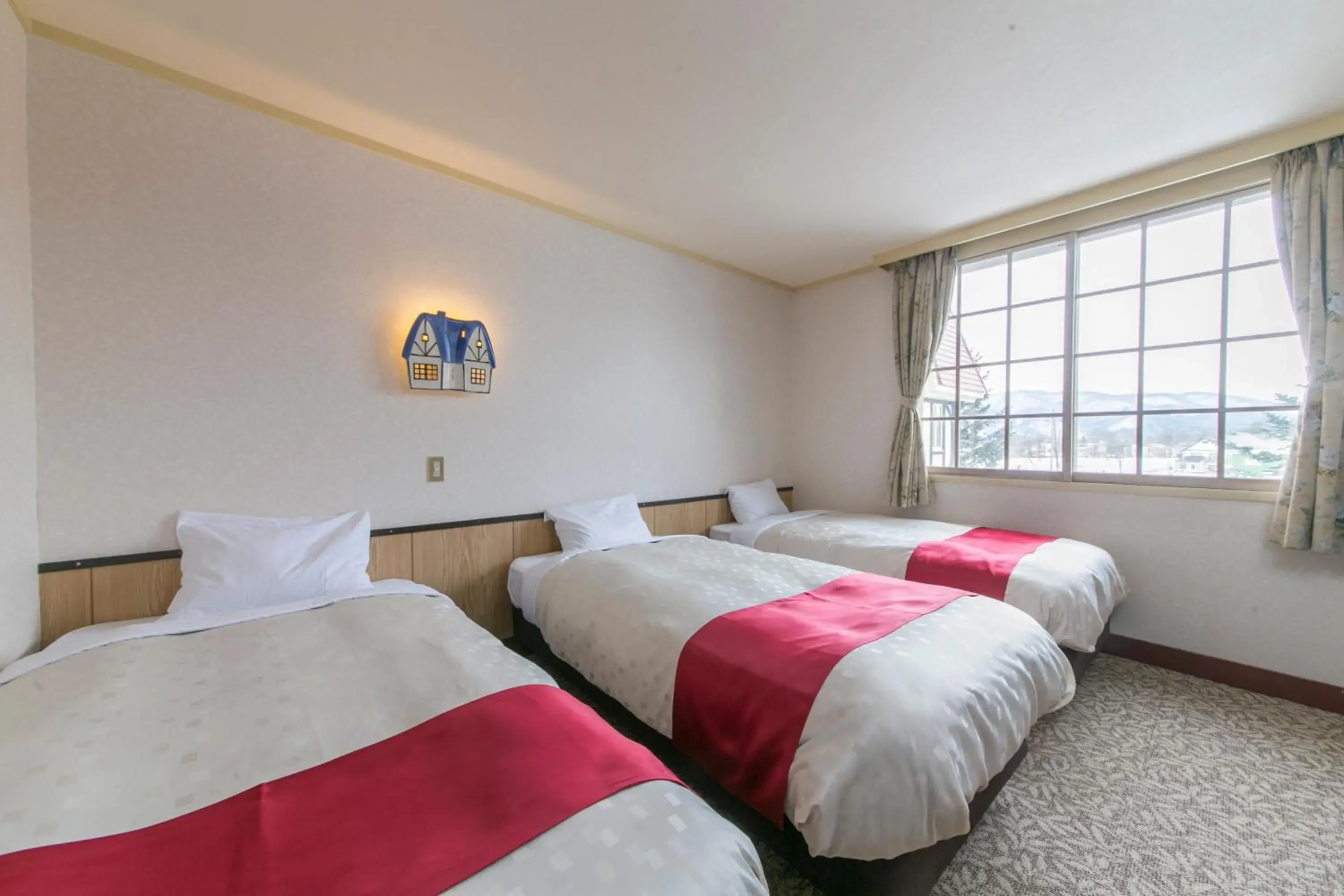 Photo of the whole room, Bed in Rosenheim Hakuba
