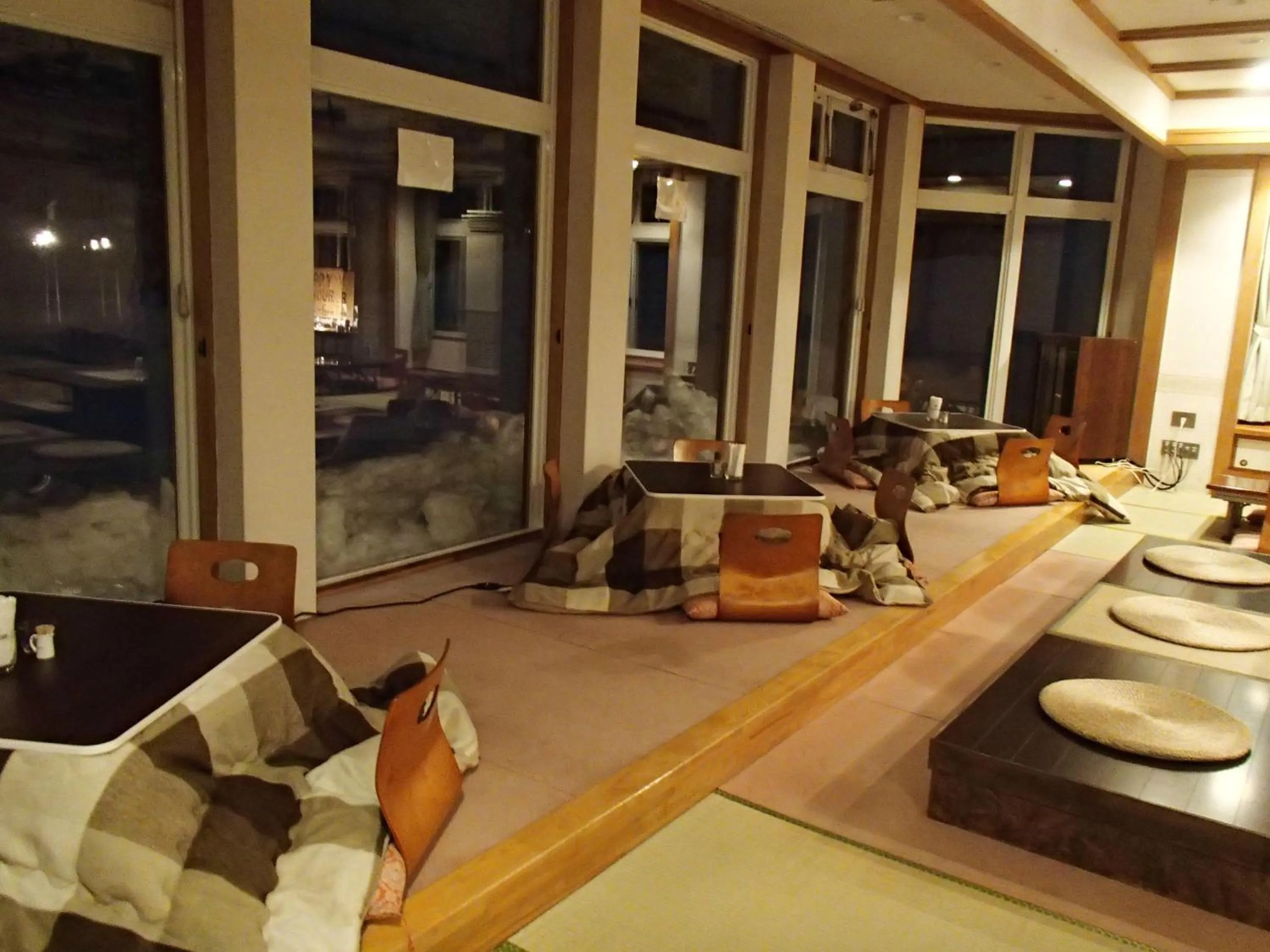 Restaurant/places to eat in Rosenheim Hakuba