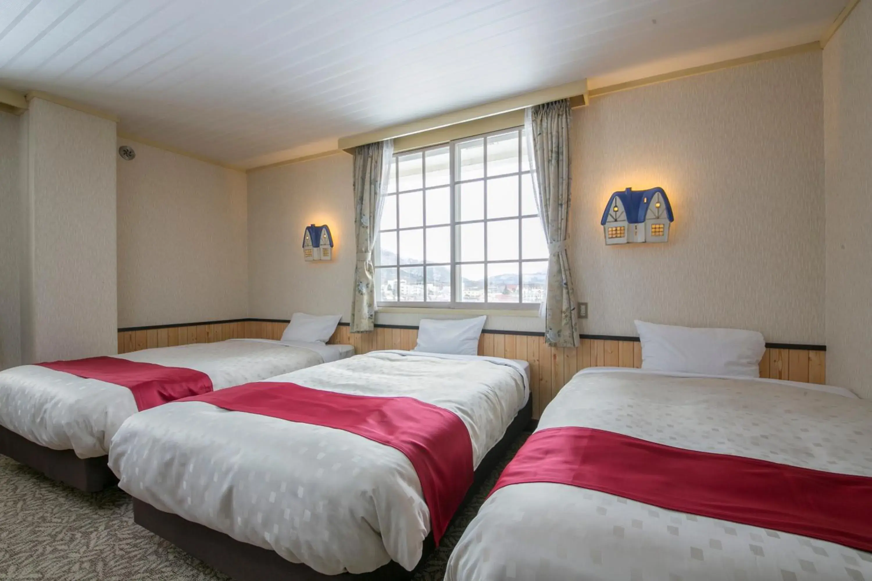 Photo of the whole room, Bed in Rosenheim Hakuba