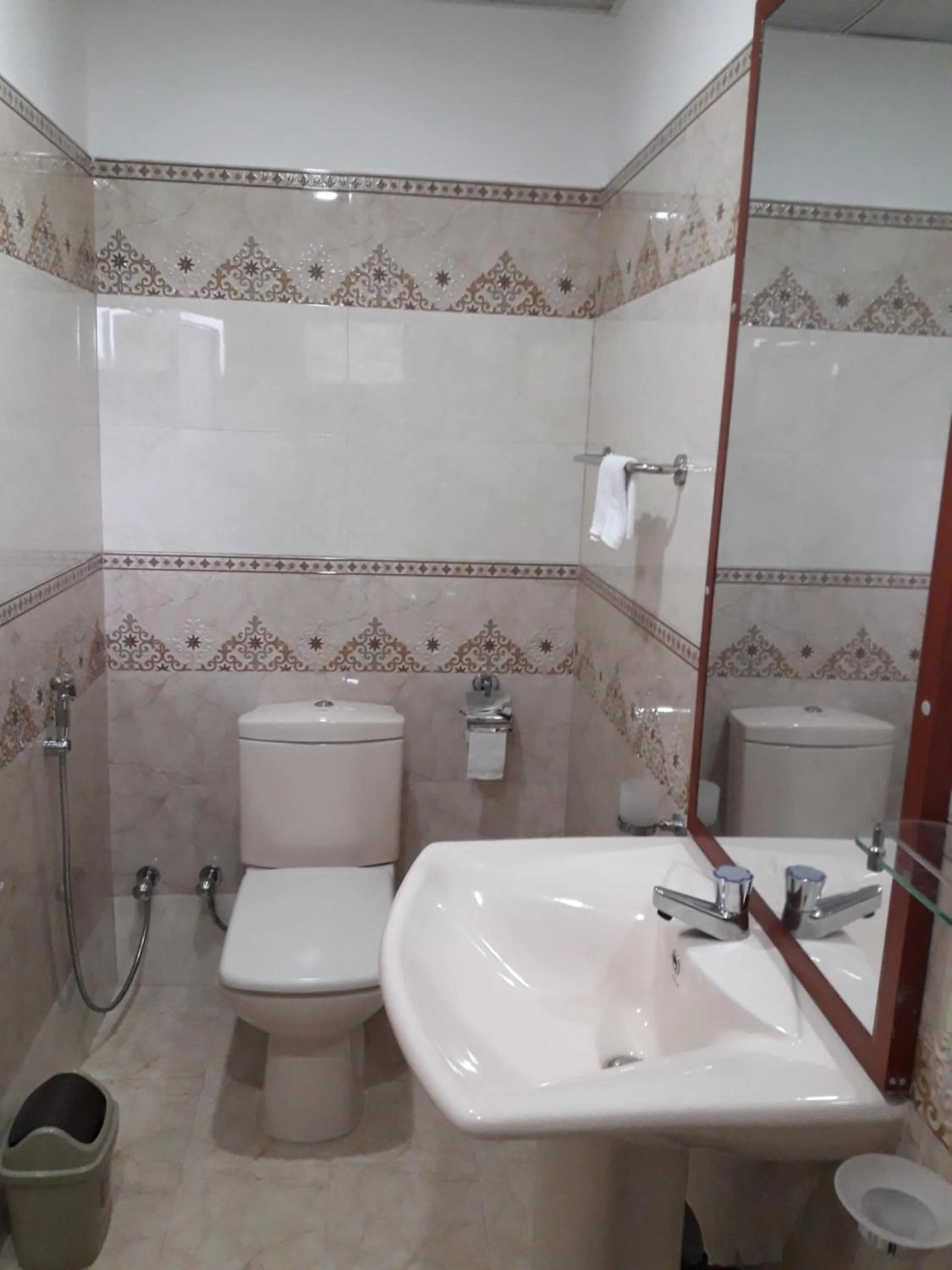 Shower in Ella Nature Life Guest & Resturant