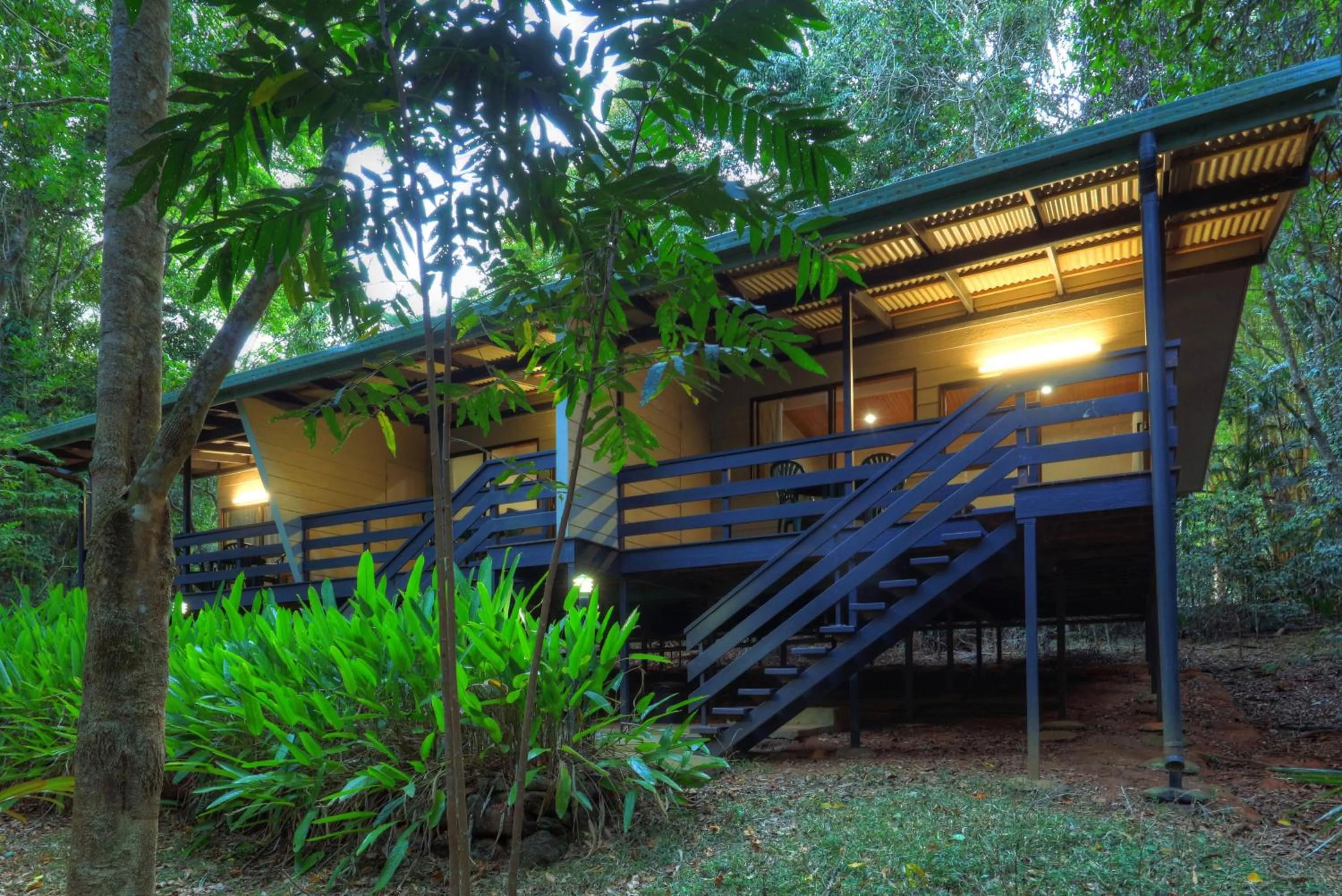 Property building in Chambers Wildlife Rainforest Lodges