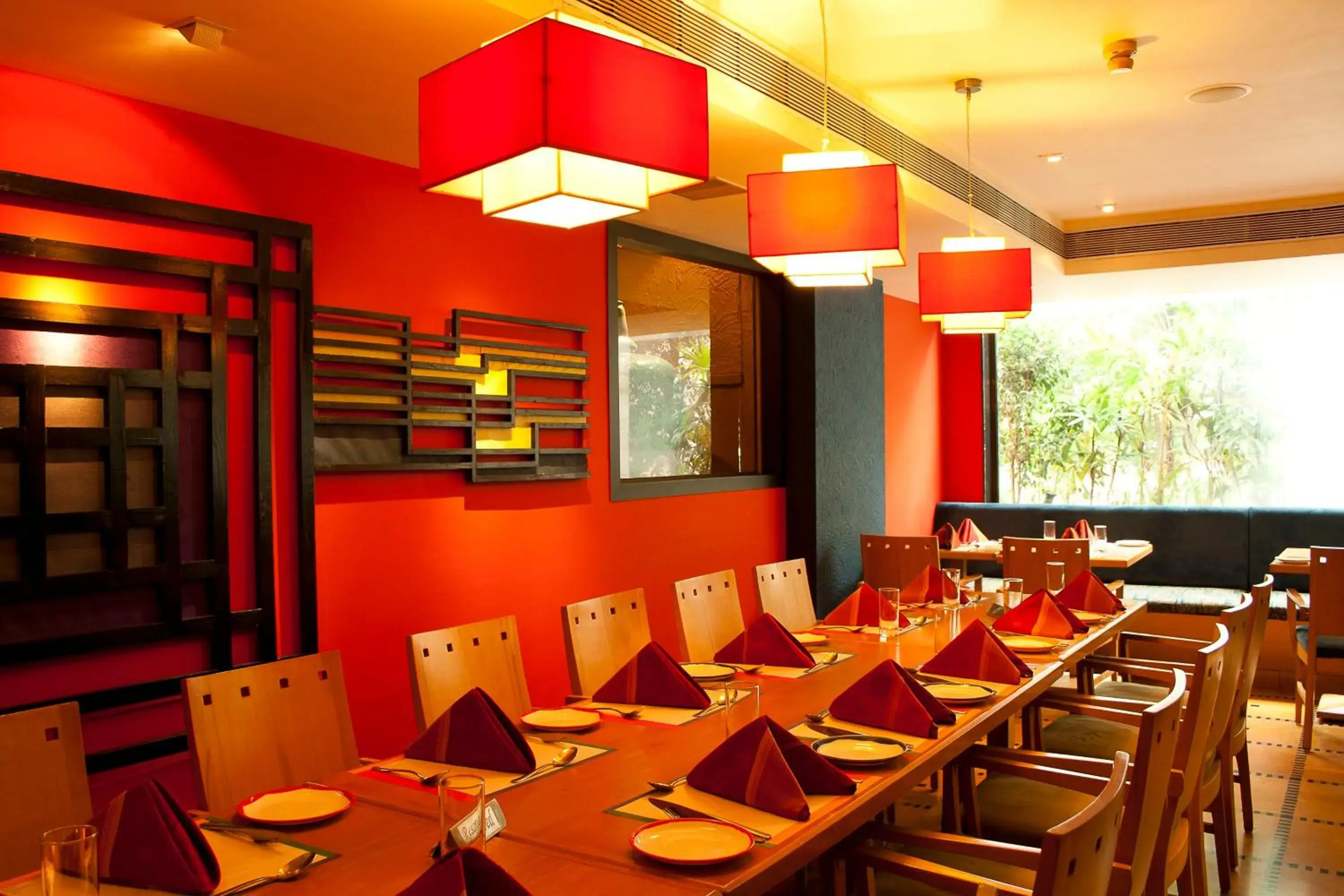 Restaurant/places to eat in The Central Park Restaurant/places to eat in The Central Park