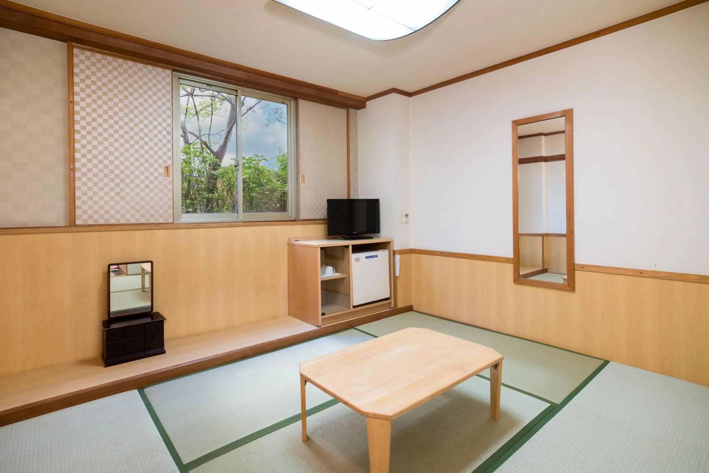 Photo of the whole room in Central Hotel Sasebo
