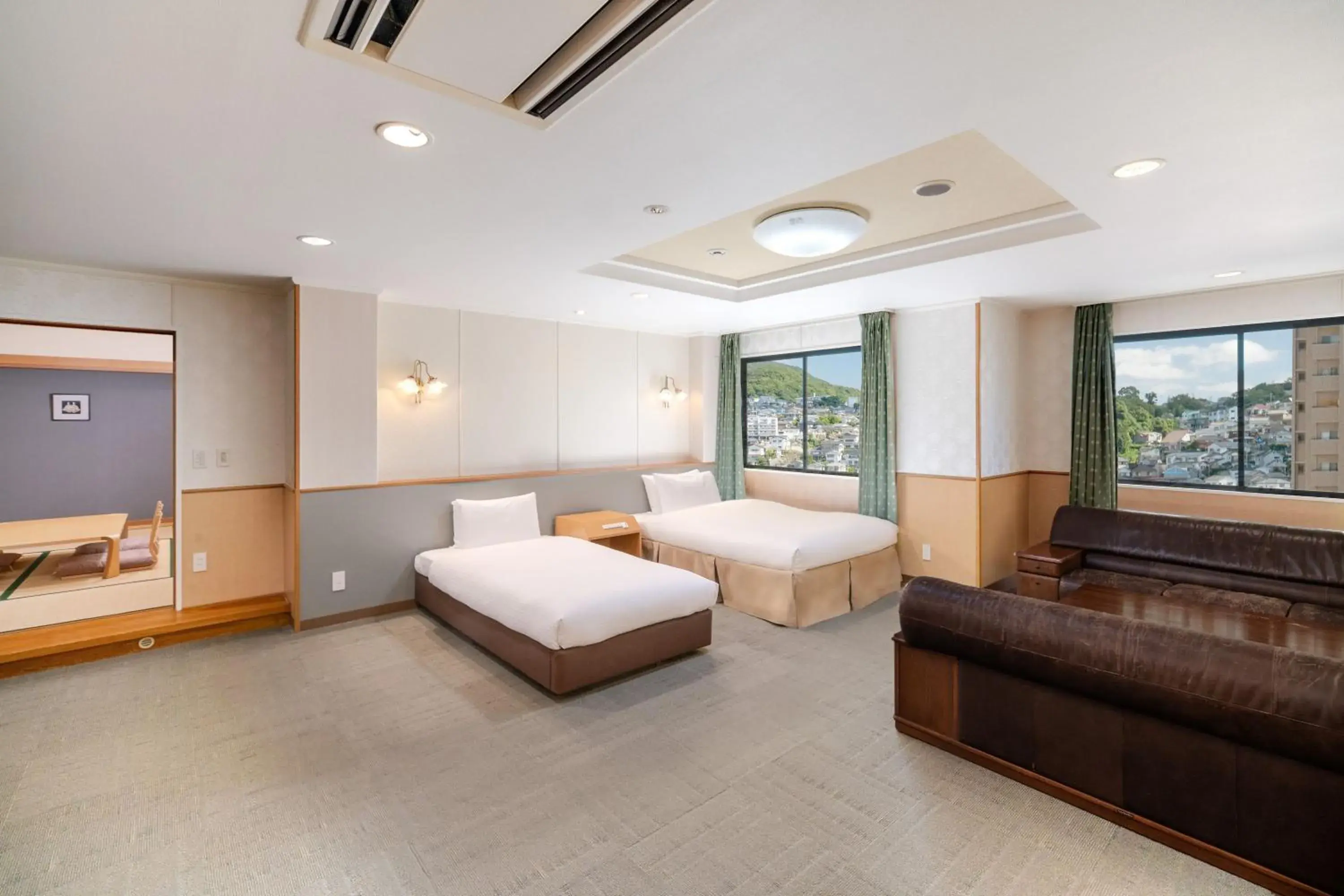 Suite with Japanese-Western Style Room - Non-Smoking in Central Hotel Sasebo Suite with Japanese-Western Style Room - Non-Smoking in Central Hotel Sasebo