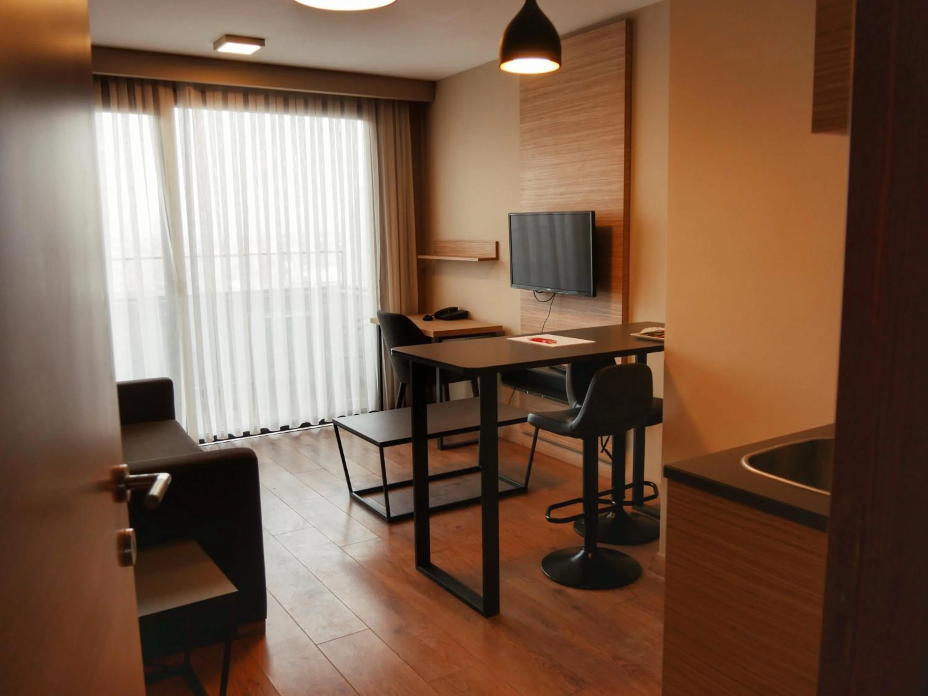 TV and multimedia in Endless Comfort Hotel Taksim