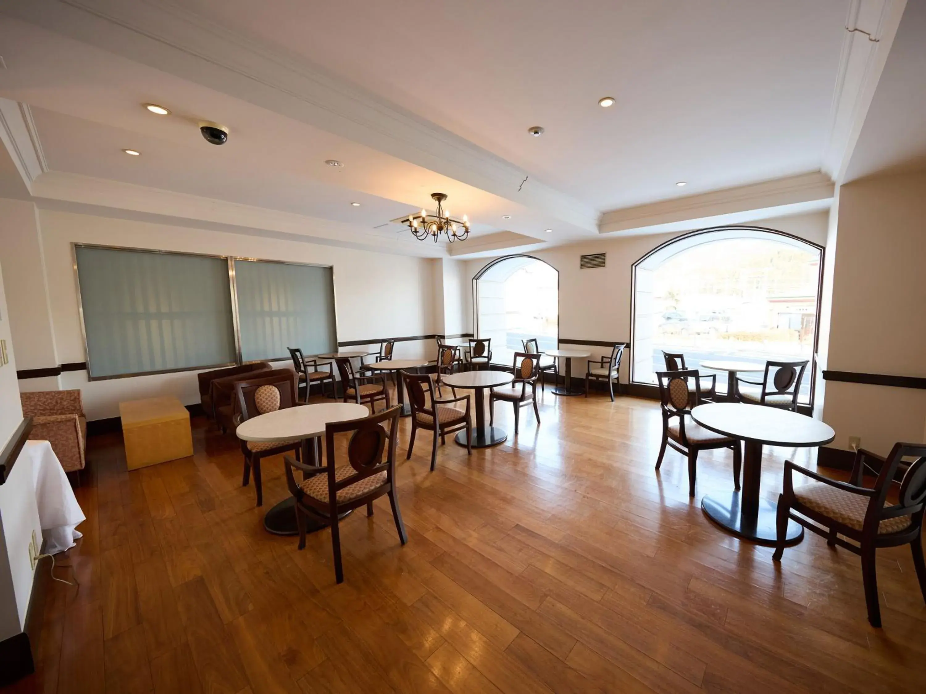 Lounge or bar in Nikko Station Hotel Classic Lounge or bar in Nikko Station Hotel Classic