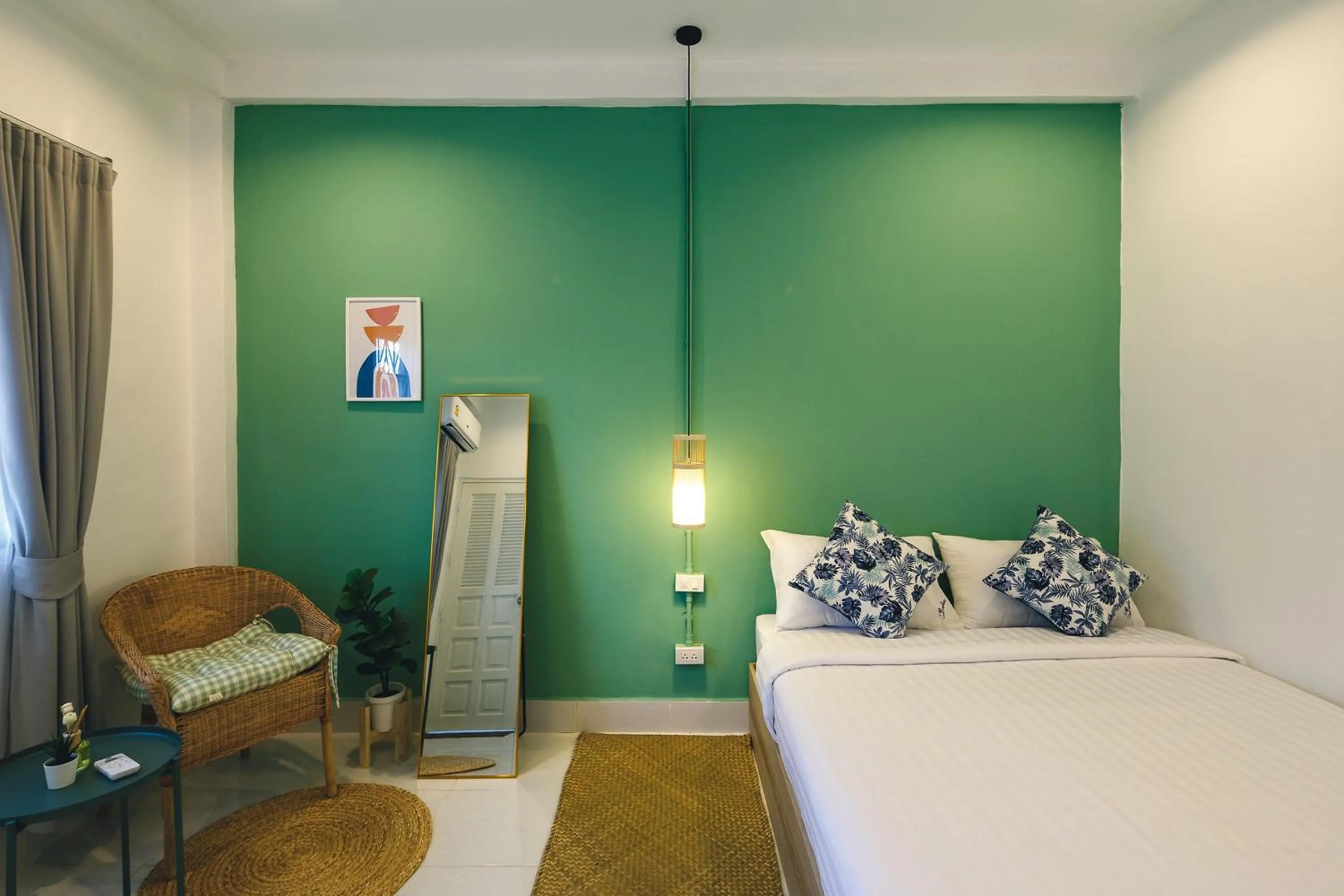 Bed in Yindee Travellers Lodge