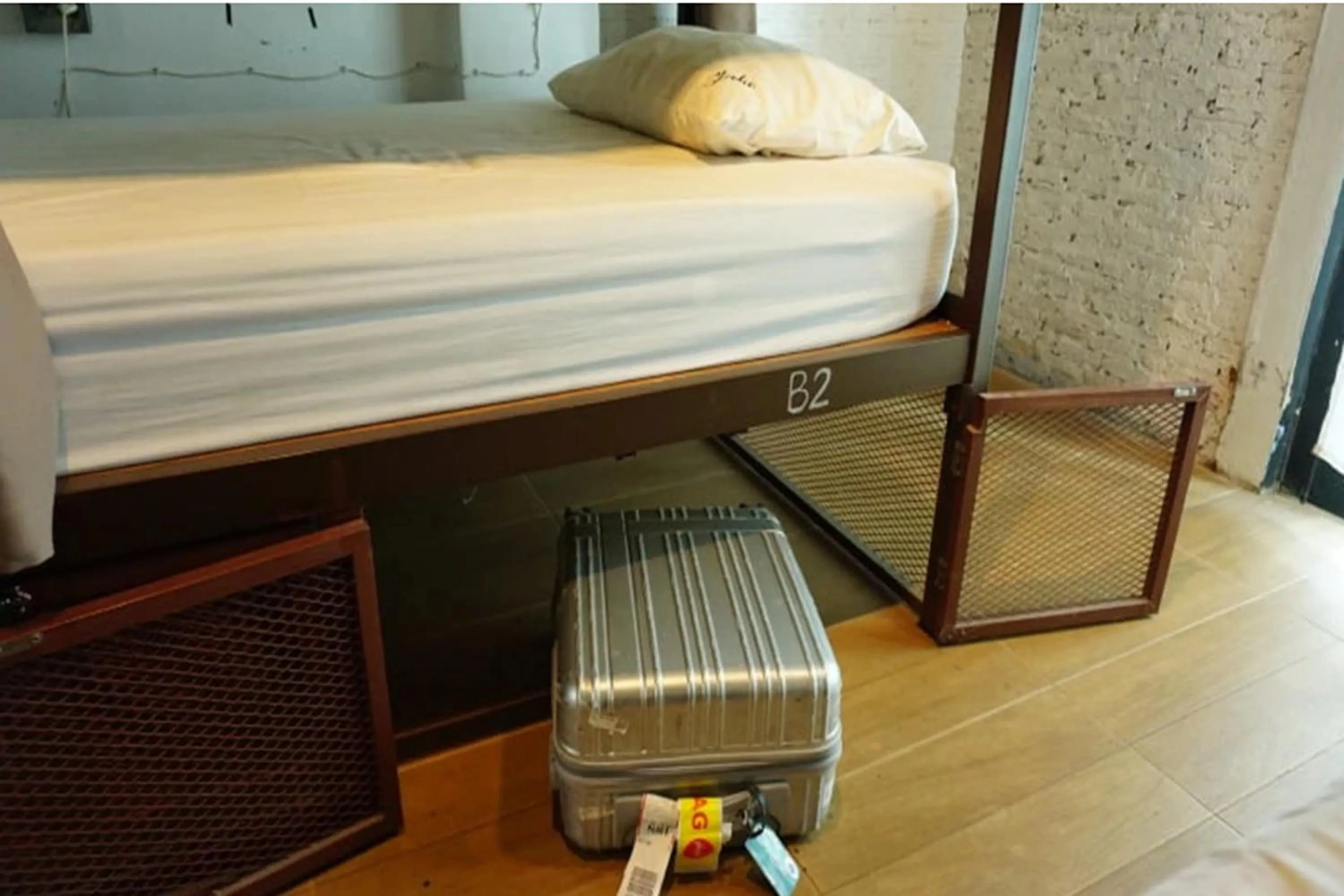 Bed in Yindee Travellers Lodge