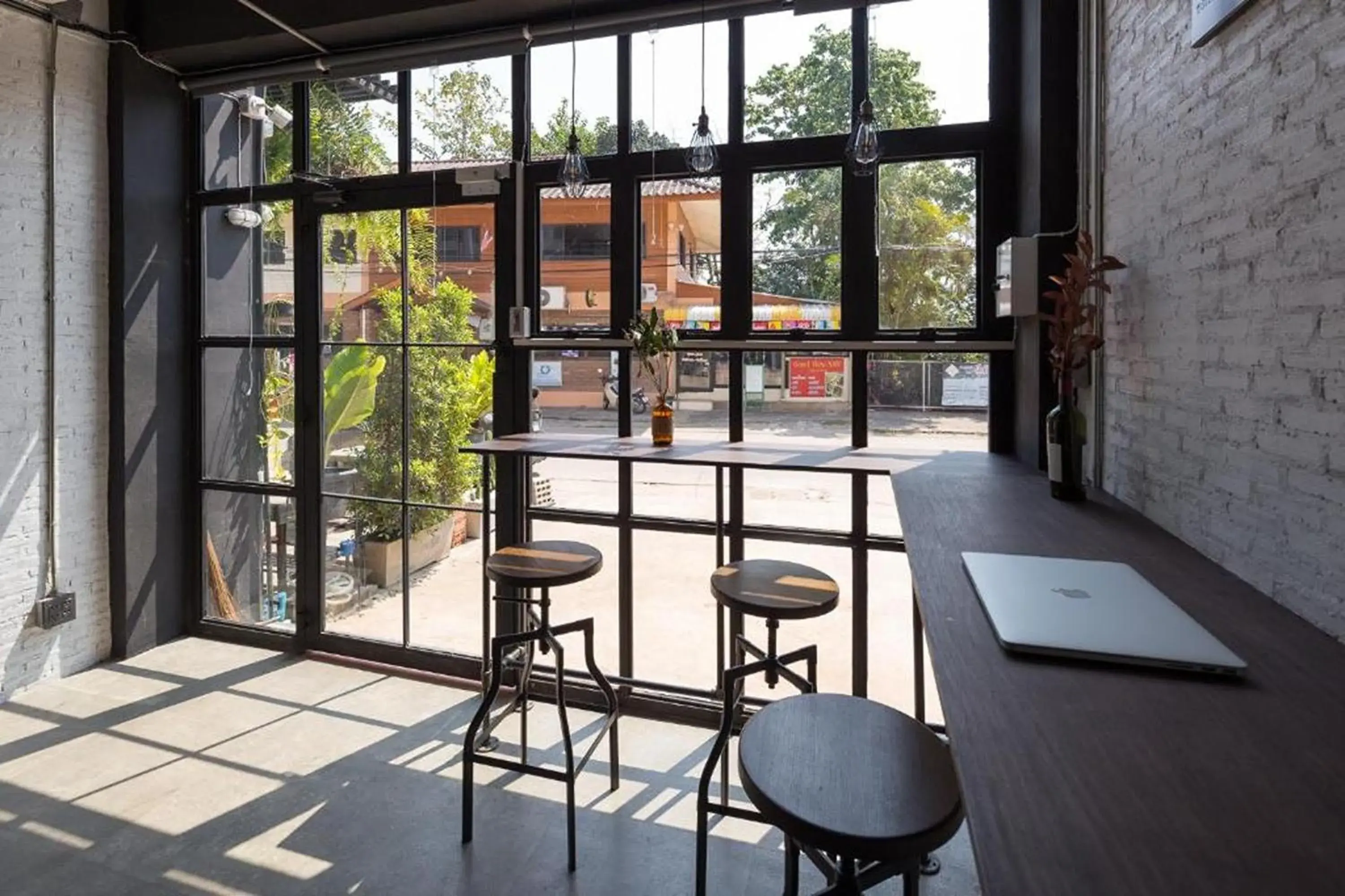 Restaurant/places to eat in Yindee Travellers Lodge Restaurant/places to eat in Yindee Travellers Lodge