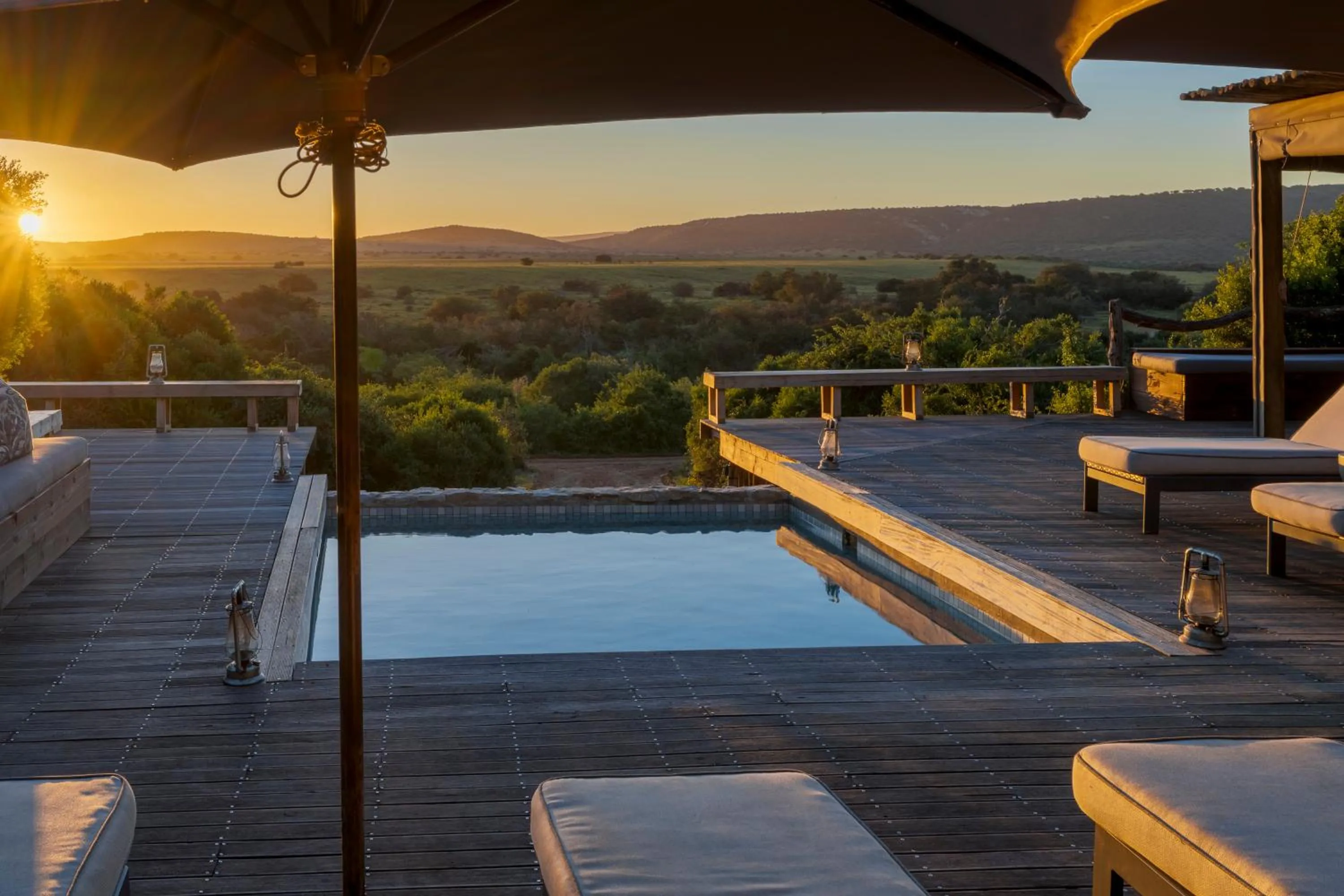 Natural landscape in HillsNek Safari Camp – Amakhala Game Reserve