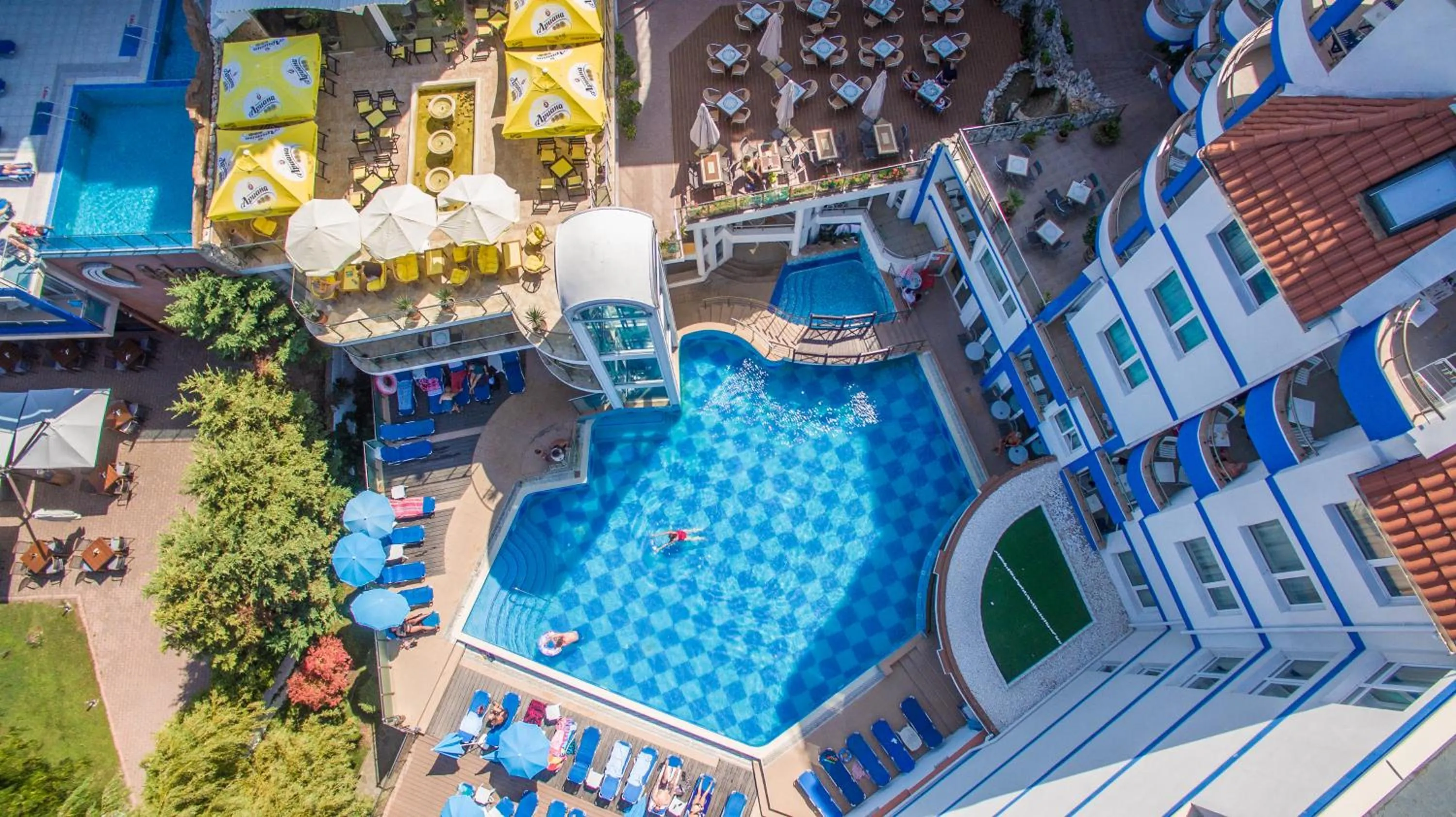 Facade/entrance in Hotel Villa List