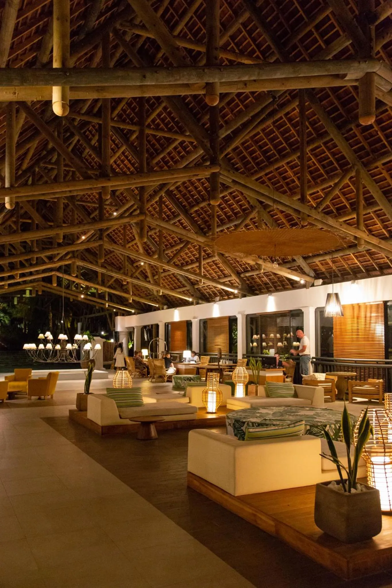 Night in The Ravenala Attitude