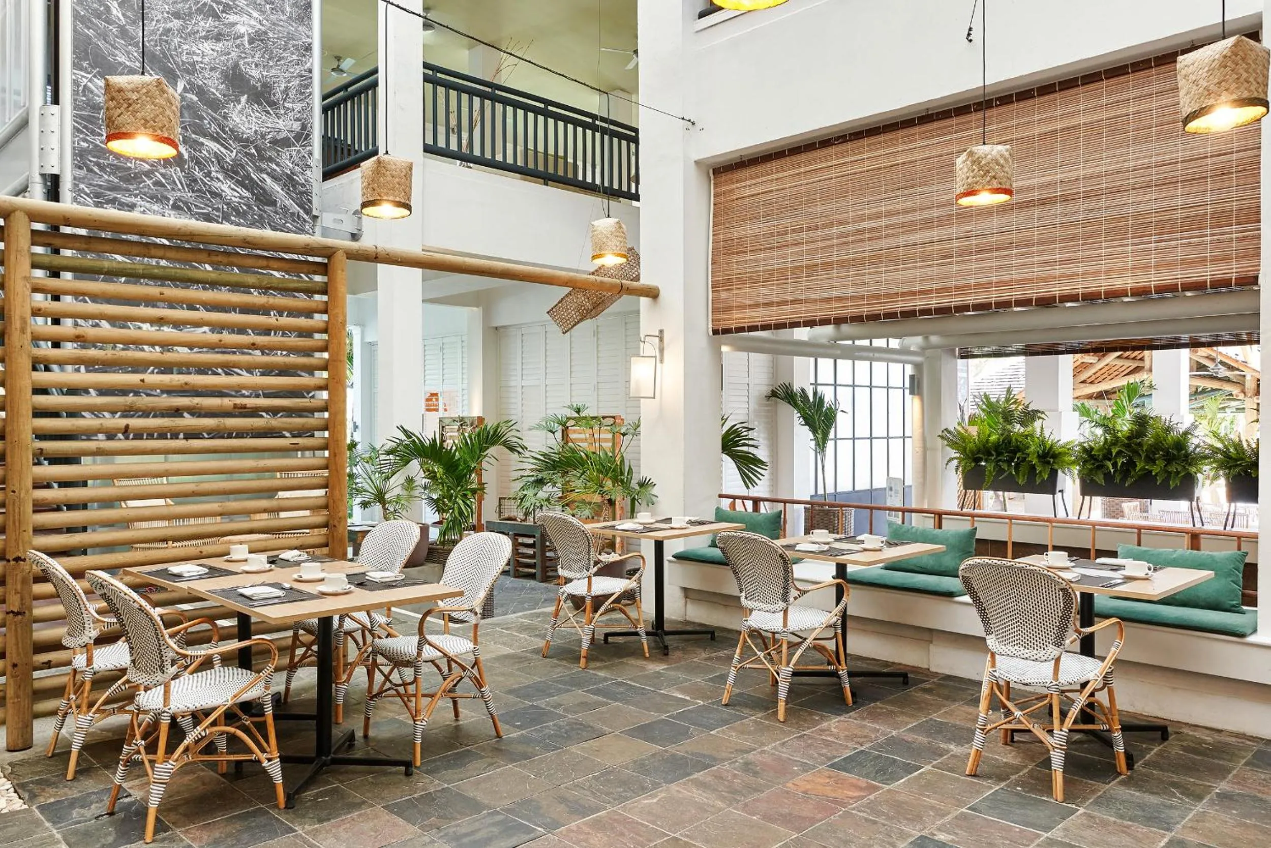 Restaurant/places to eat in The Ravenala Attitude