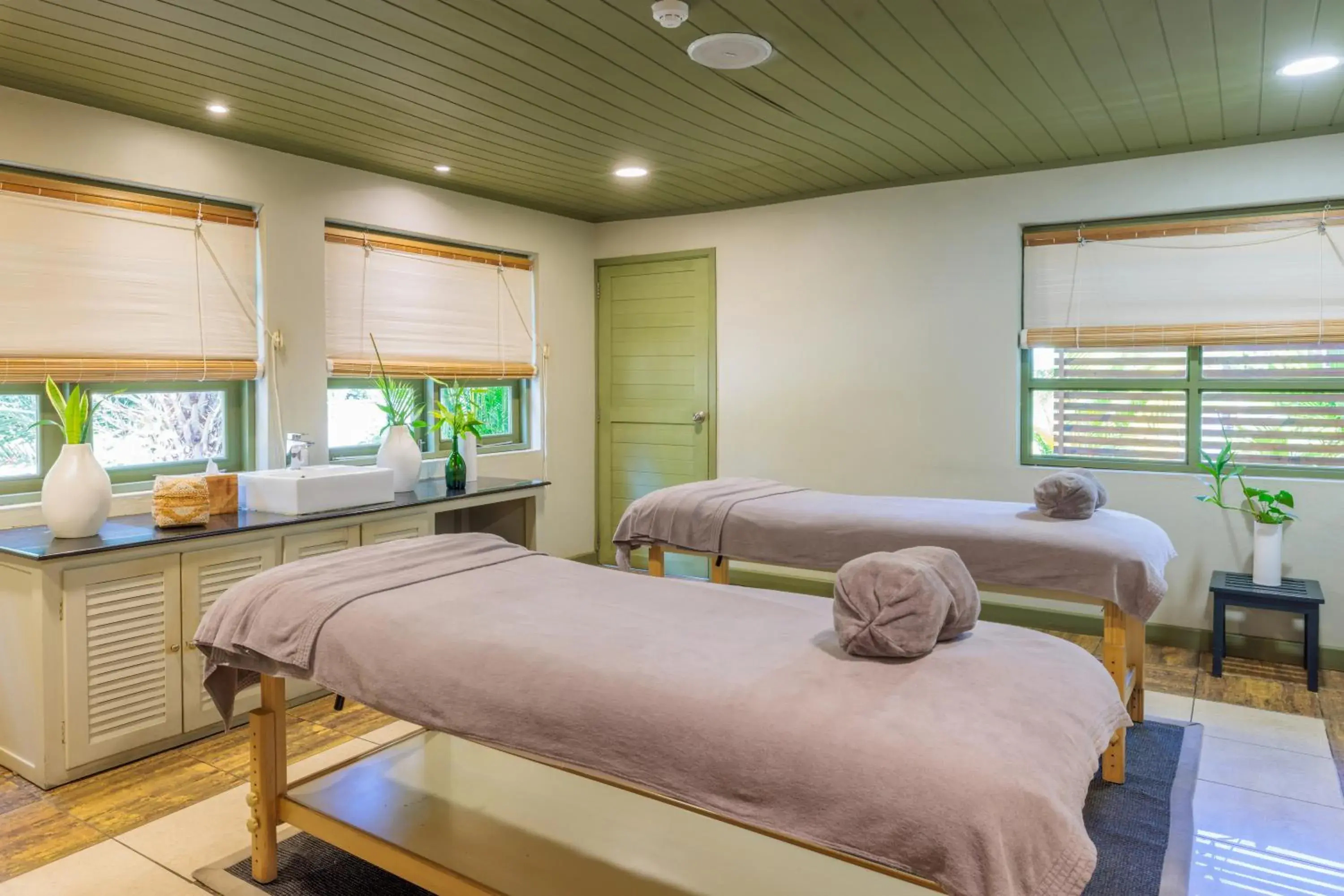 Spa and wellness centre/facilities, Bed in The Ravenala Attitude Spa and wellness centre/facilities, Bed in The Ravenala Attitude