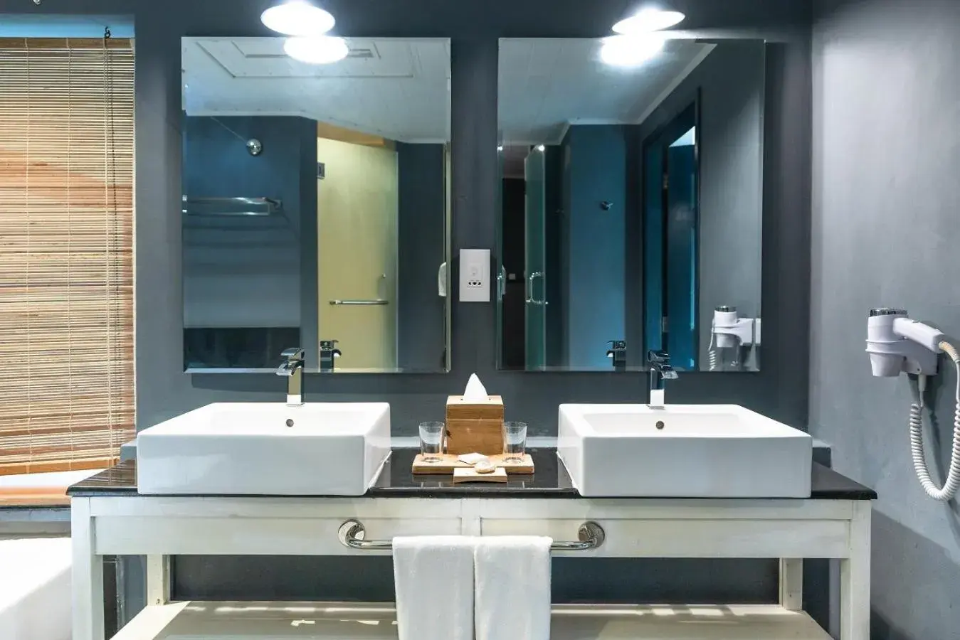 Bathroom in The Ravenala Attitude Bathroom in The Ravenala Attitude