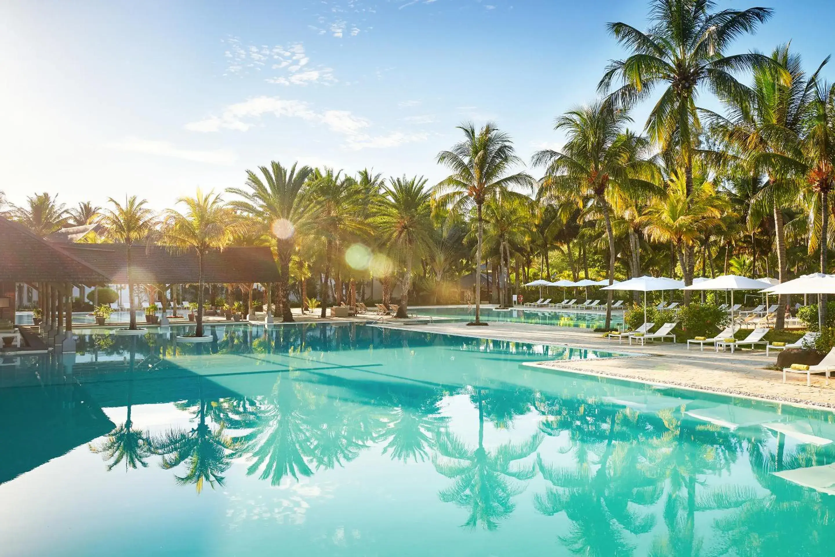 Swimming pool in The Ravenala Attitude Swimming pool in The Ravenala Attitude