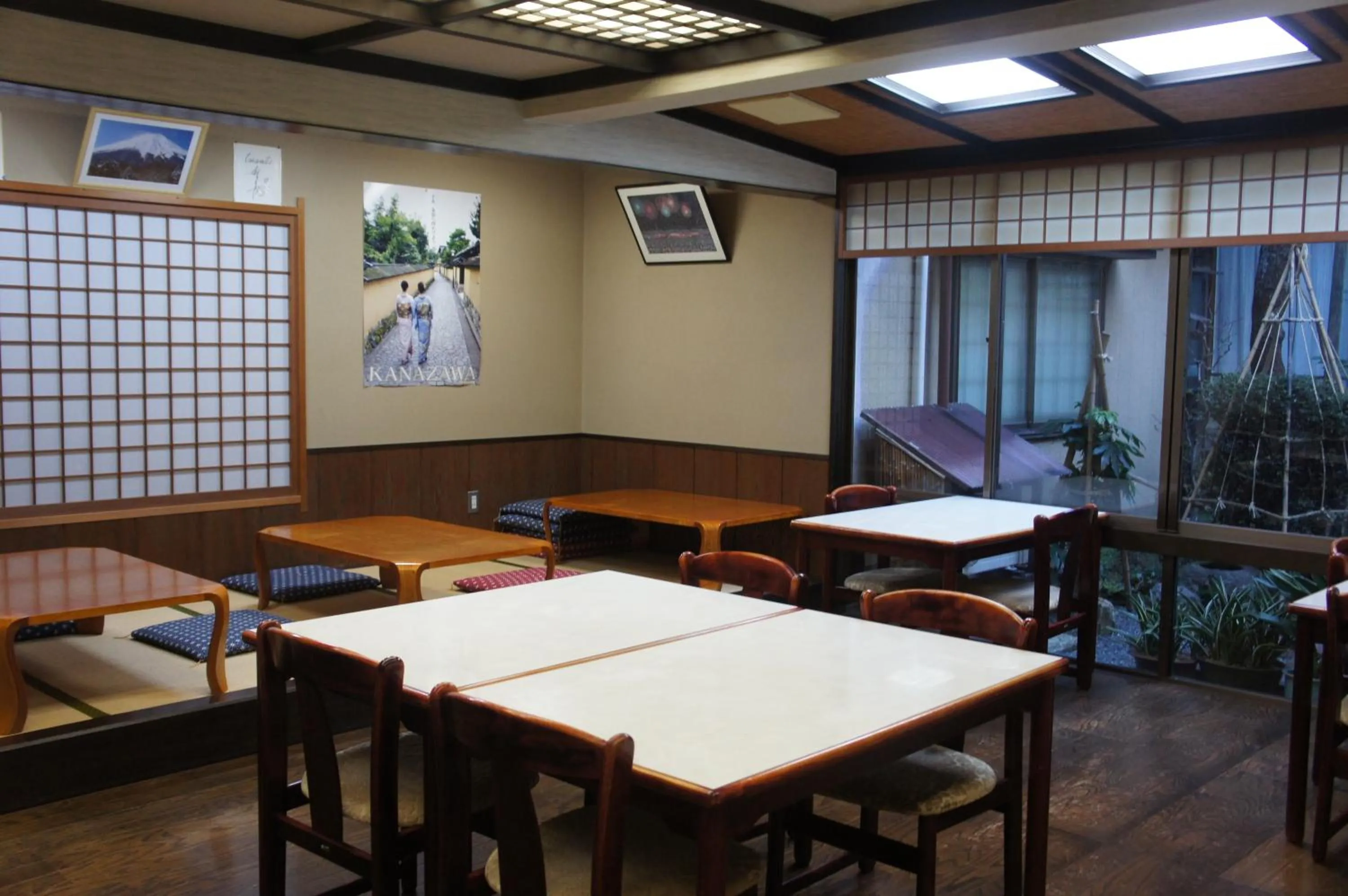 Restaurant/places to eat in Sumiyoshiya