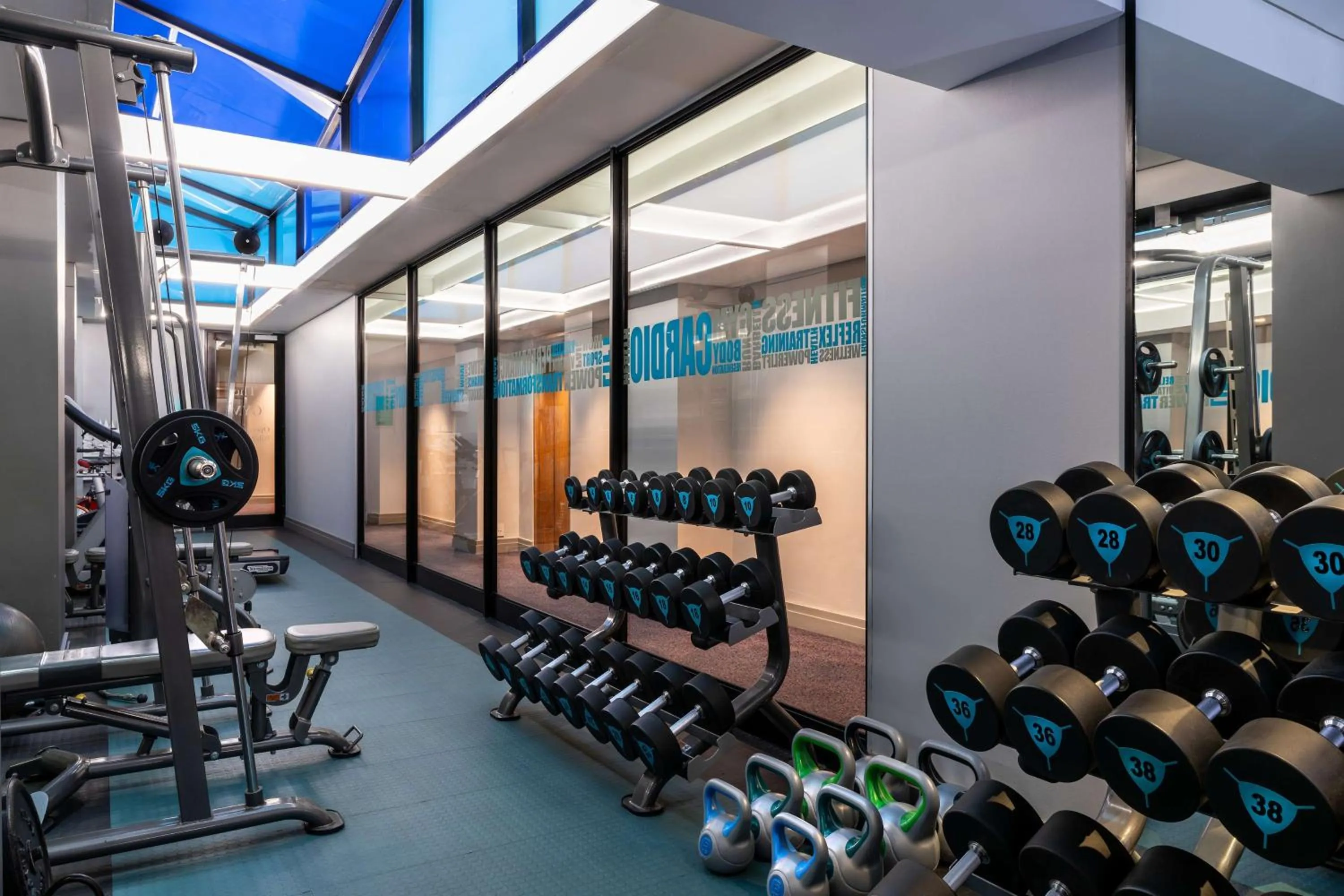 Fitness centre/facilities in Radisson Hotel Cape Town Foreshore