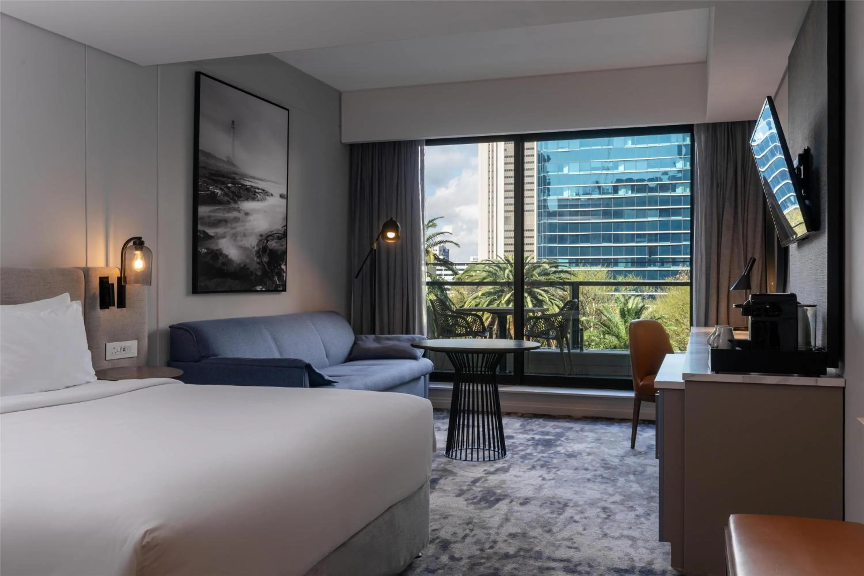 Photo of the whole room, Bed in Radisson Hotel Cape Town Foreshore