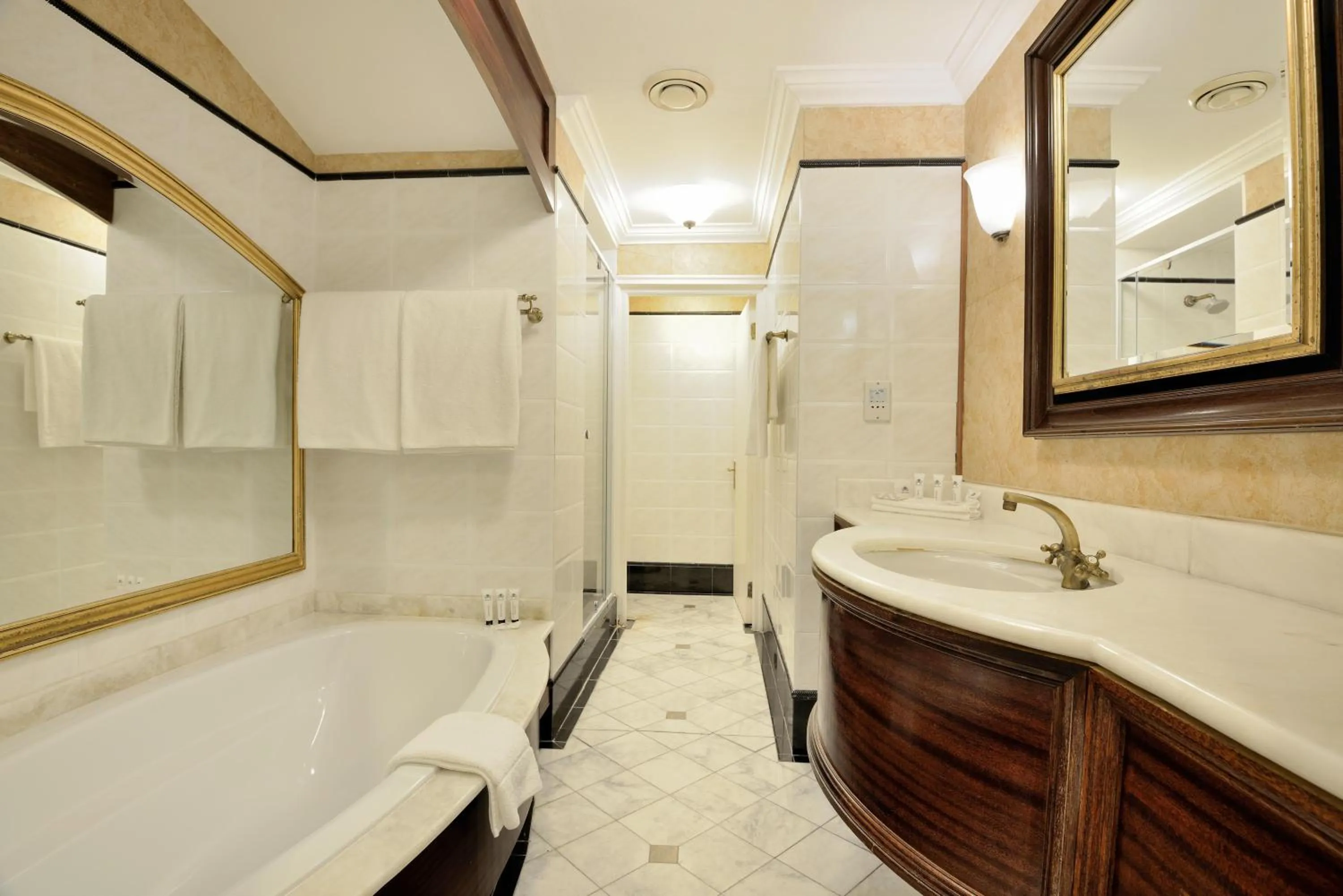 Bathroom in Swakopmund Hotel & Entertainment Centre