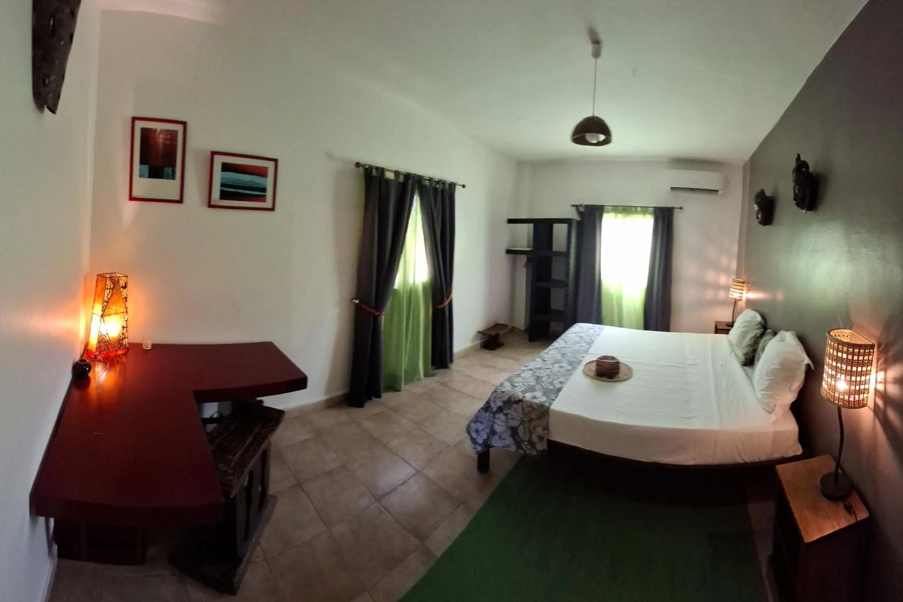 Photo of the whole room, Bed in La Maison Abaka