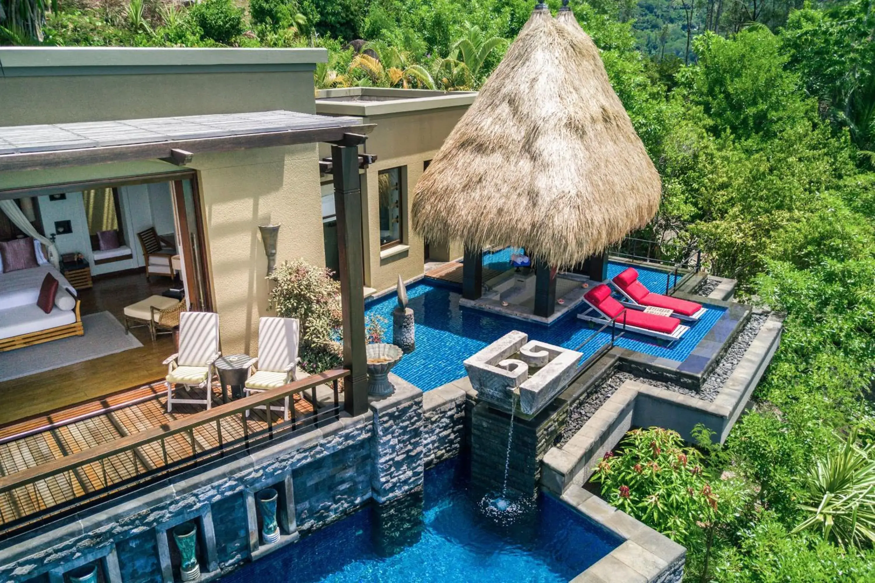Bird's eye view in Anantara Maia Seychelles Villas Bird's eye view in Anantara Maia Seychelles Villas