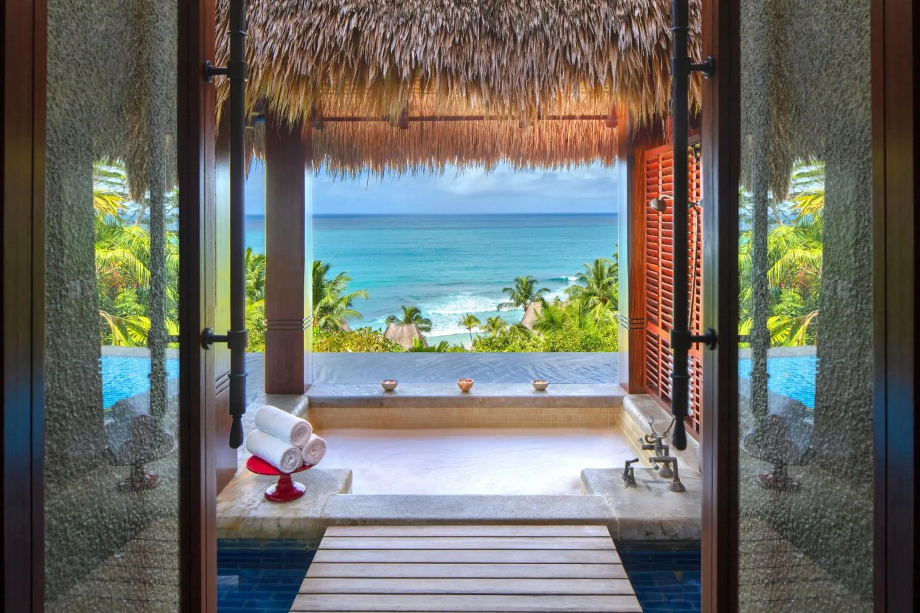 Bathroom in Anantara Maia Seychelles Villas Bathroom in Anantara Maia Seychelles Villas