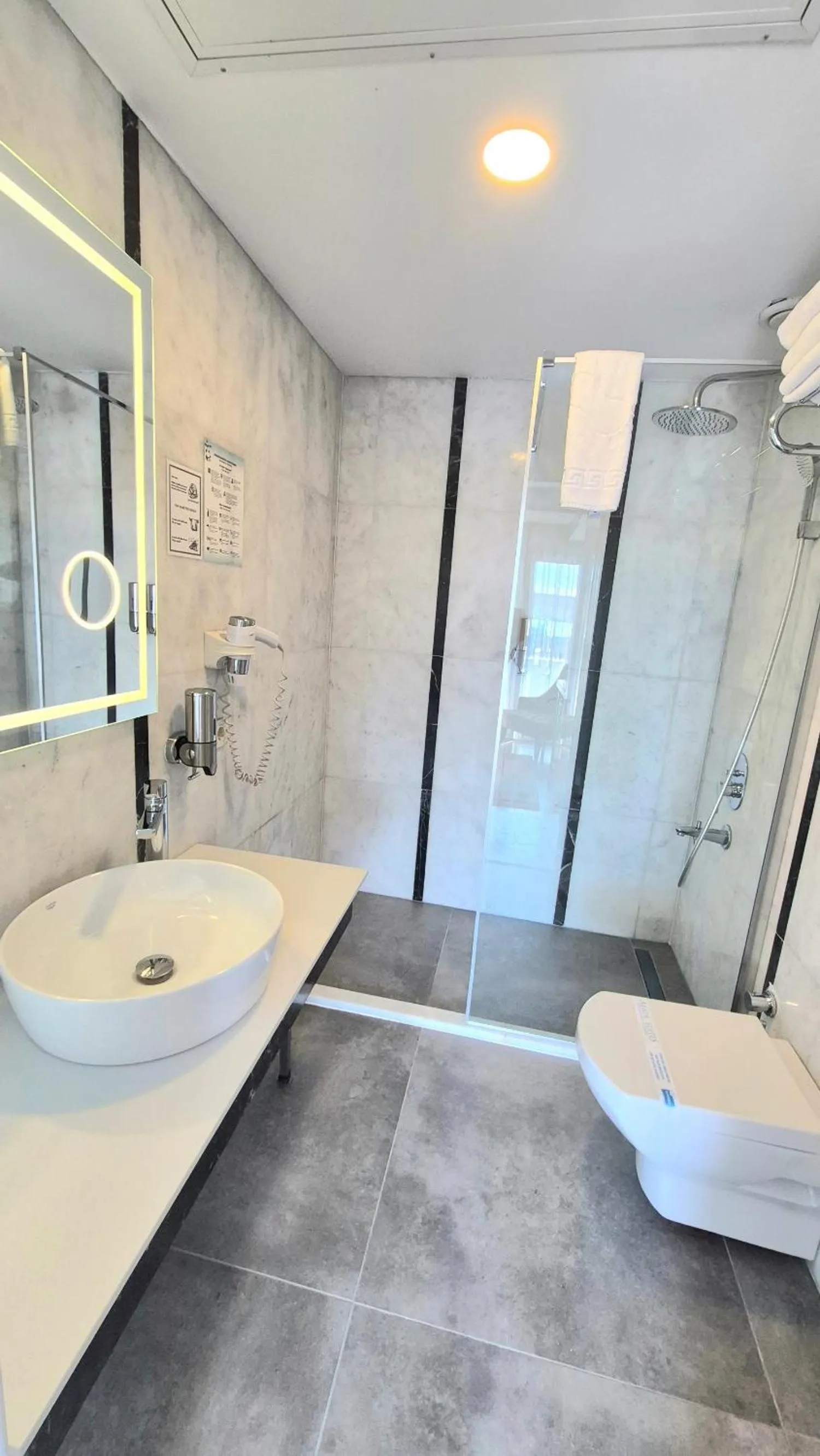 Shower in Azade Suites