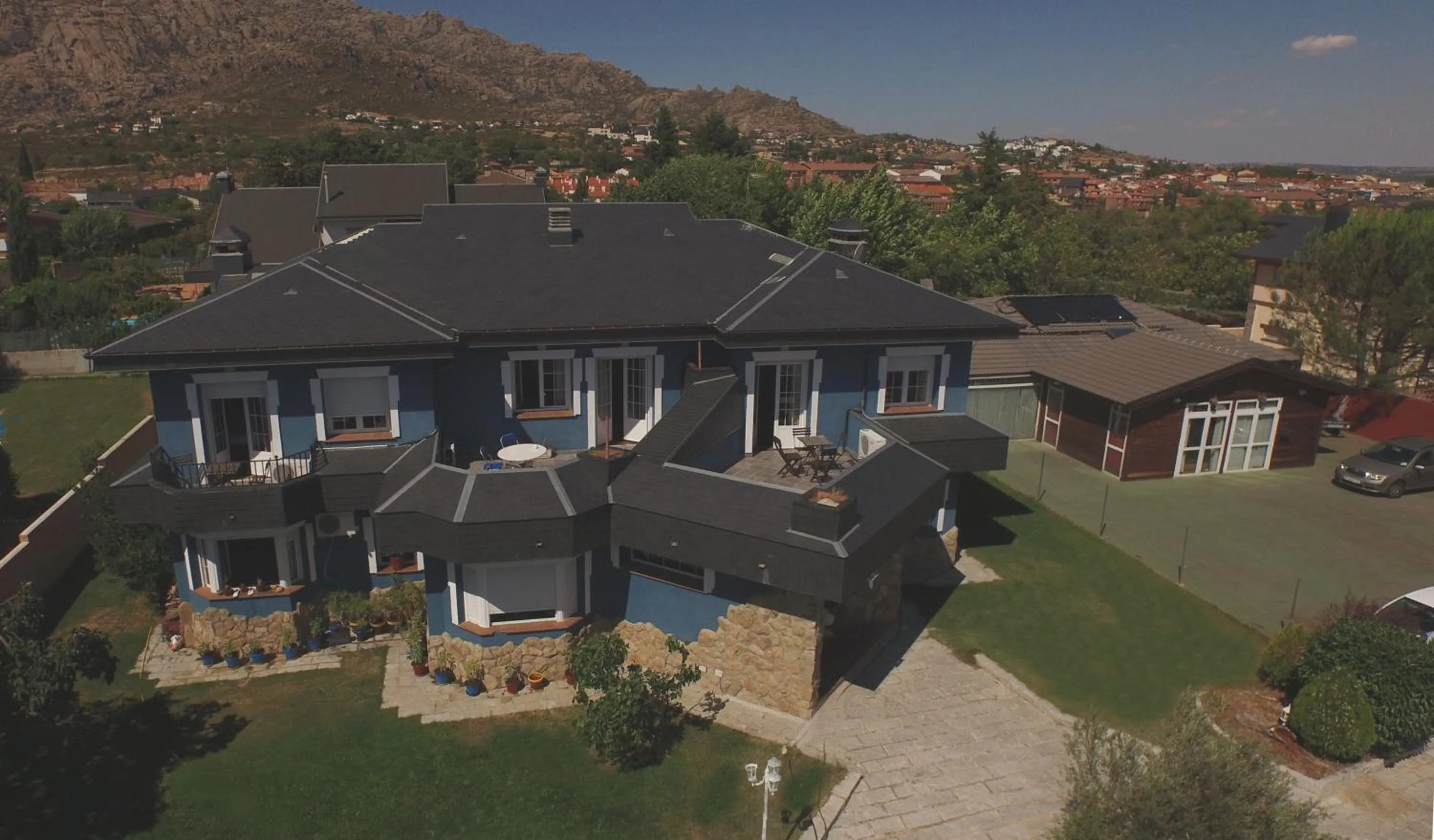 Bird's eye view in Hotel Rural La Pedriza Original