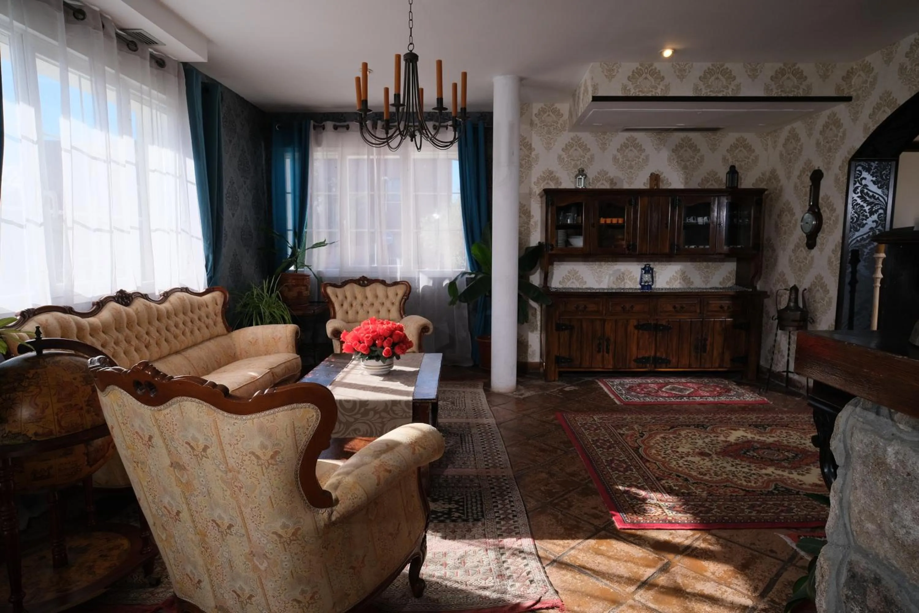 Living room in Hotel Rural La Pedriza Original